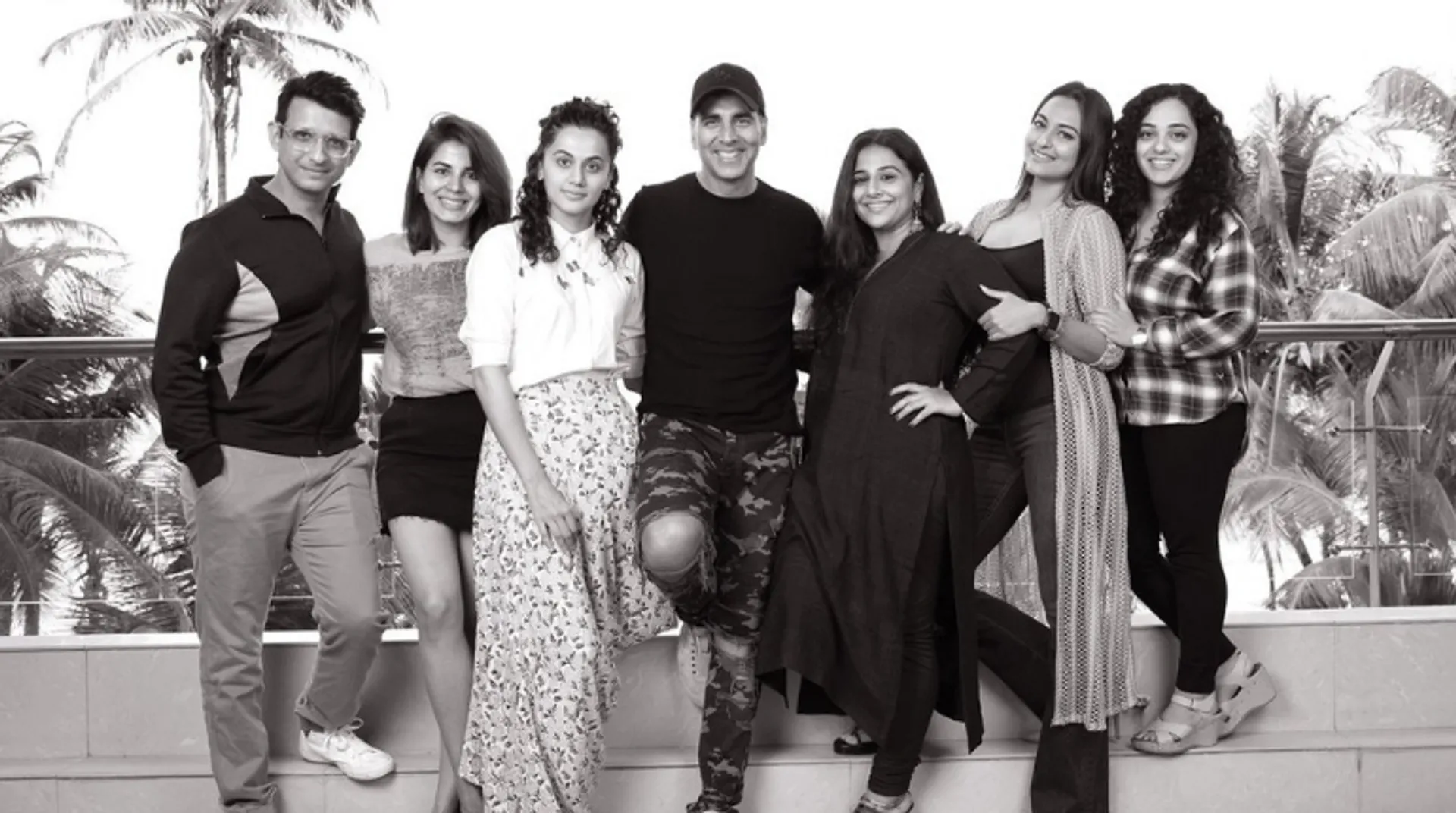 Akshay Kumar's 'Mission Mangal' to release on I-Day 2019, Karan Johar moves 'Brahmastra' to Christmas
