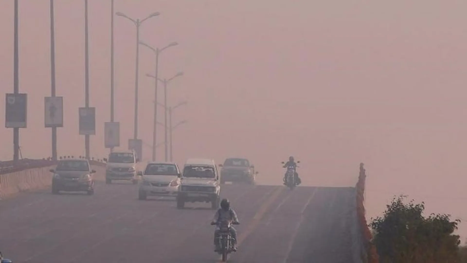 Over 1.2 million early deaths in India due to air pollution: Report