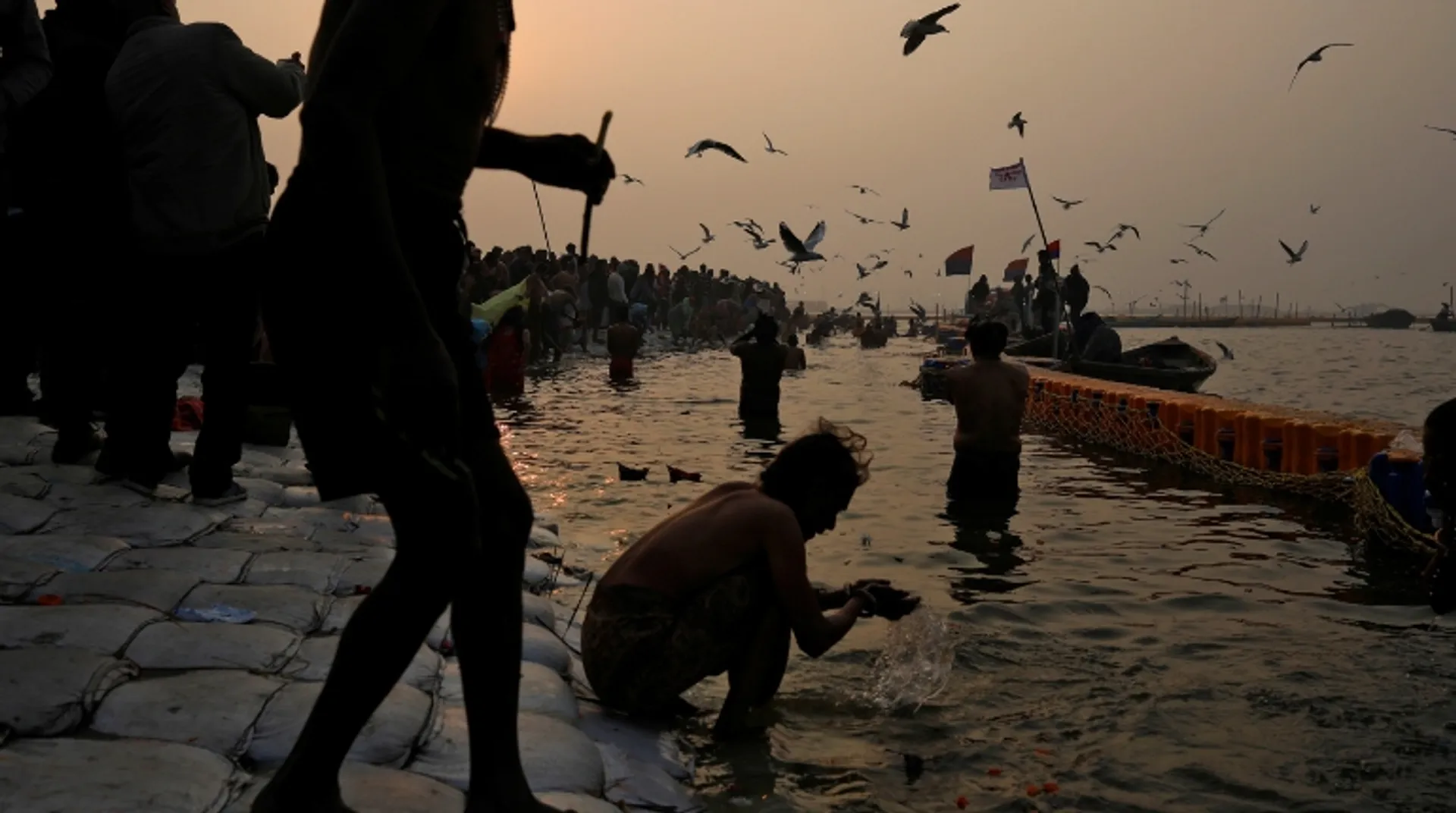 India prepares for Kumbh Mela, over 100 million devotees expected