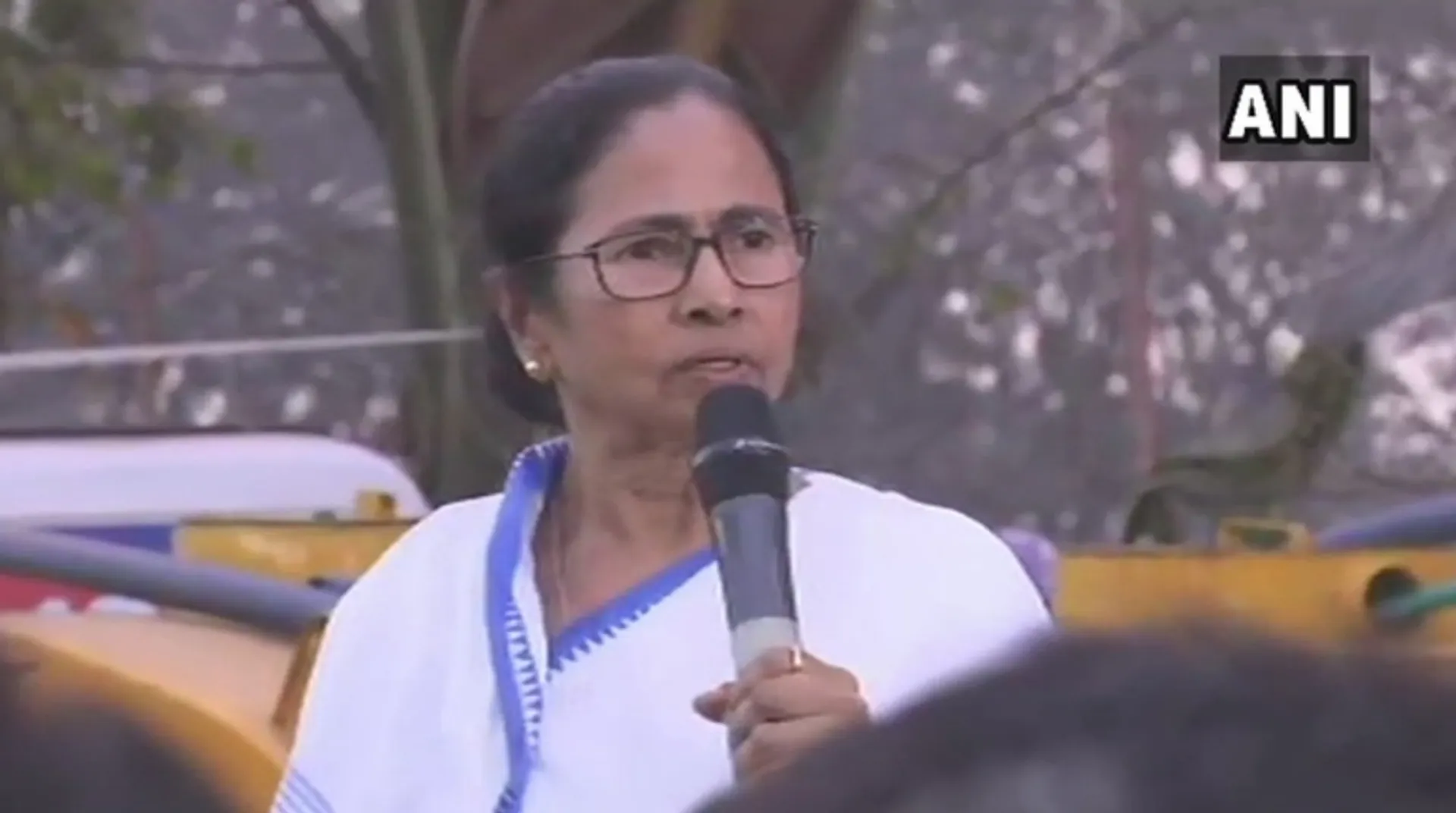 West Bengal CM Mamata Banerjee will attend Narendra Modi's swearing-in ceremony as Prime Minister