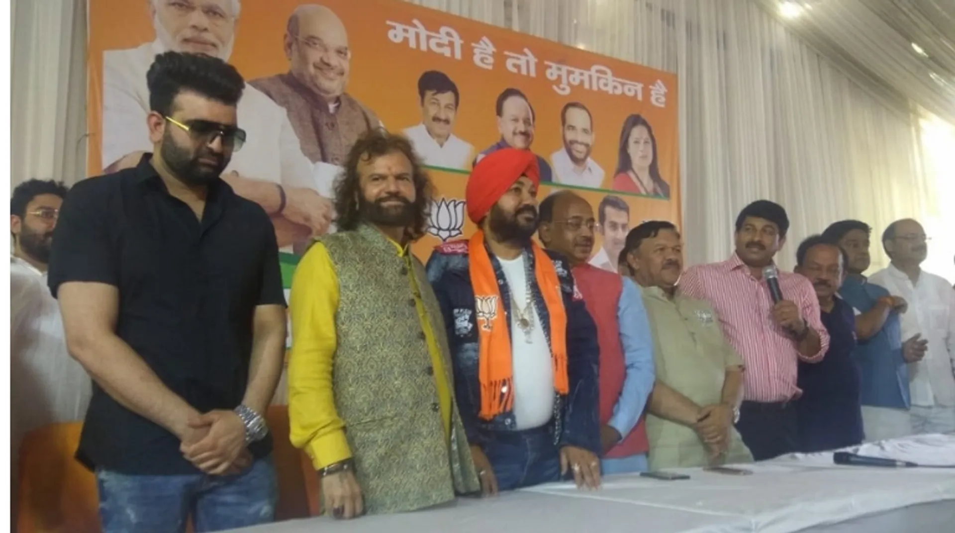 Lok Sabha polls 2019: Punjabi singer Daler Mehndi joins BJP