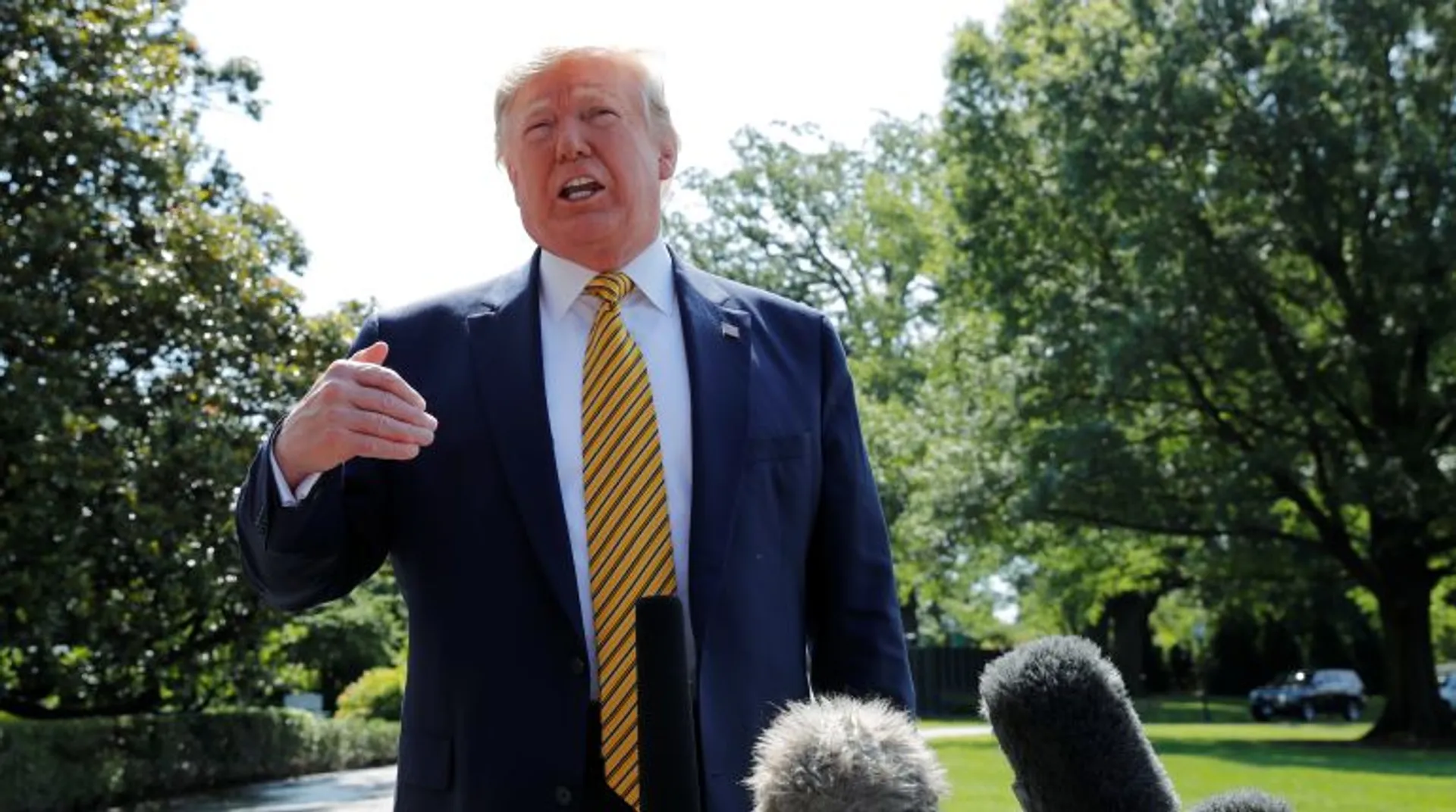 FBI documents point toÂ TrumpÂ role in hush money for porn star Daniels