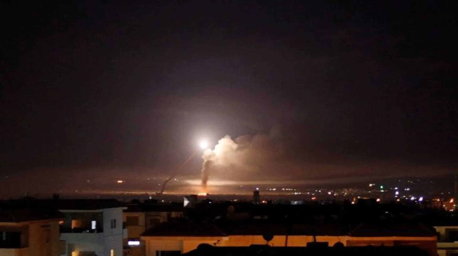 15 killed in Israeli airstrikes targeting Iranian sites on SyriaÂ 