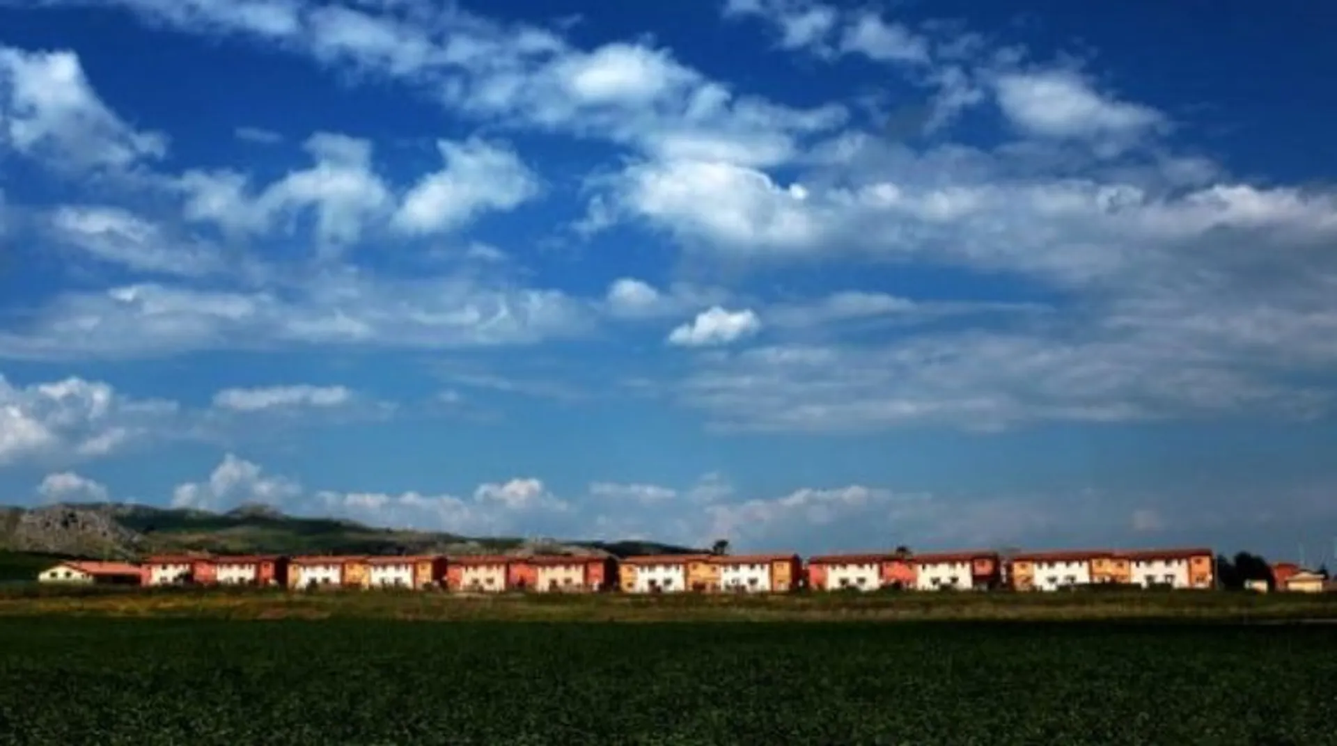 Europe's once biggest migrant centre to close in Italy