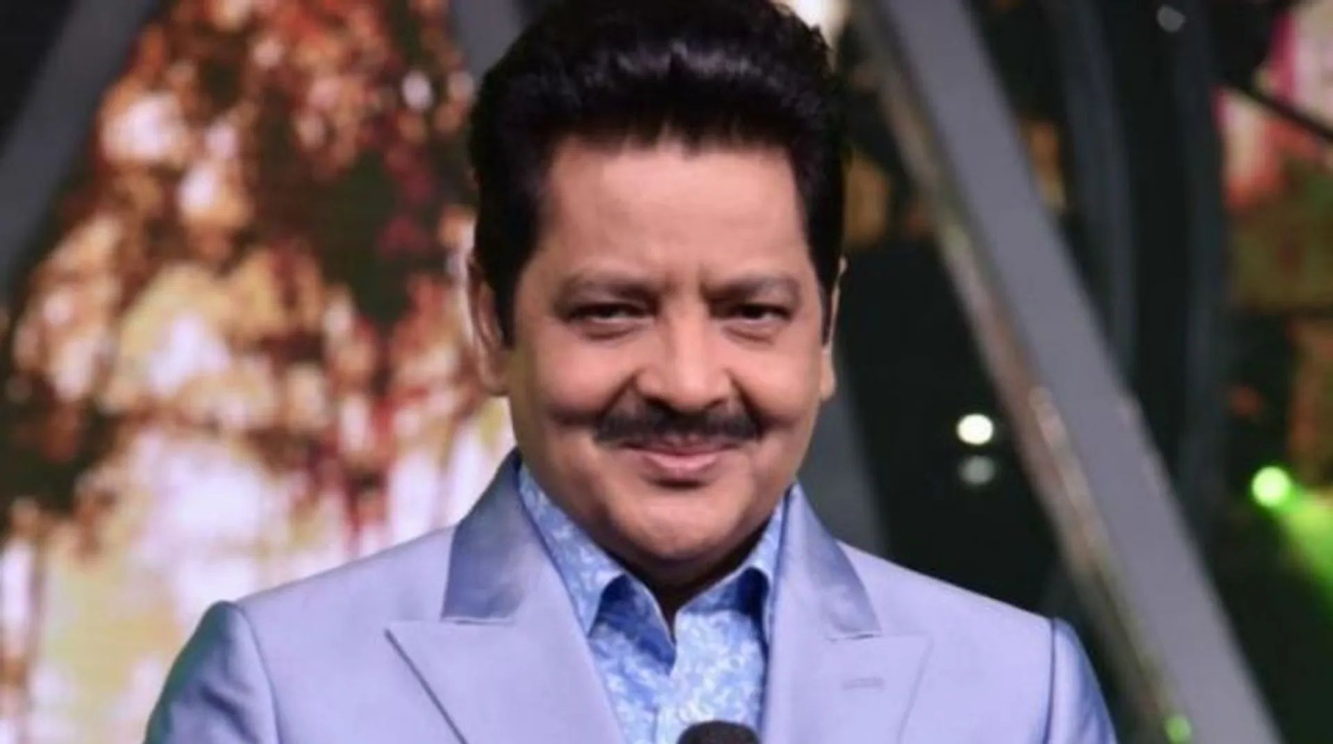 Udit Narayan seeks police's help after getting death threats from unknown number