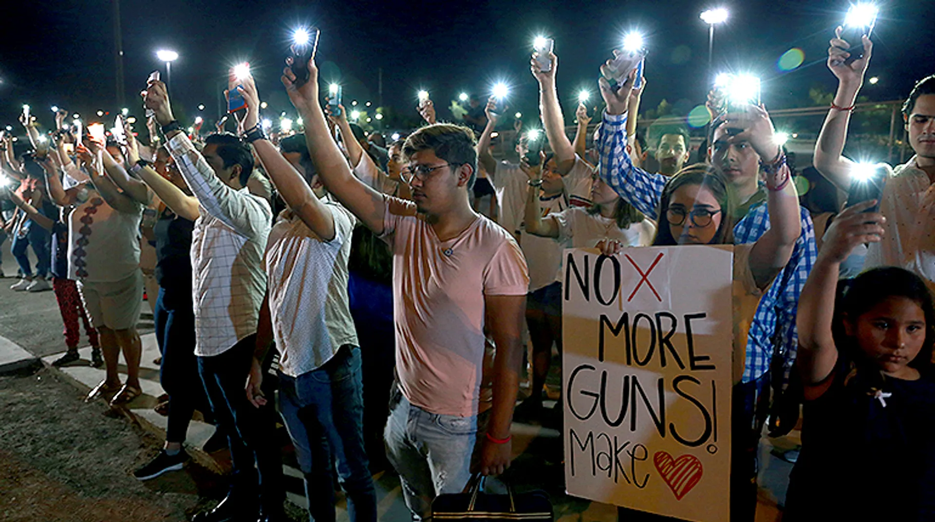 Meet the men who carried children to safety after El Paso shooting