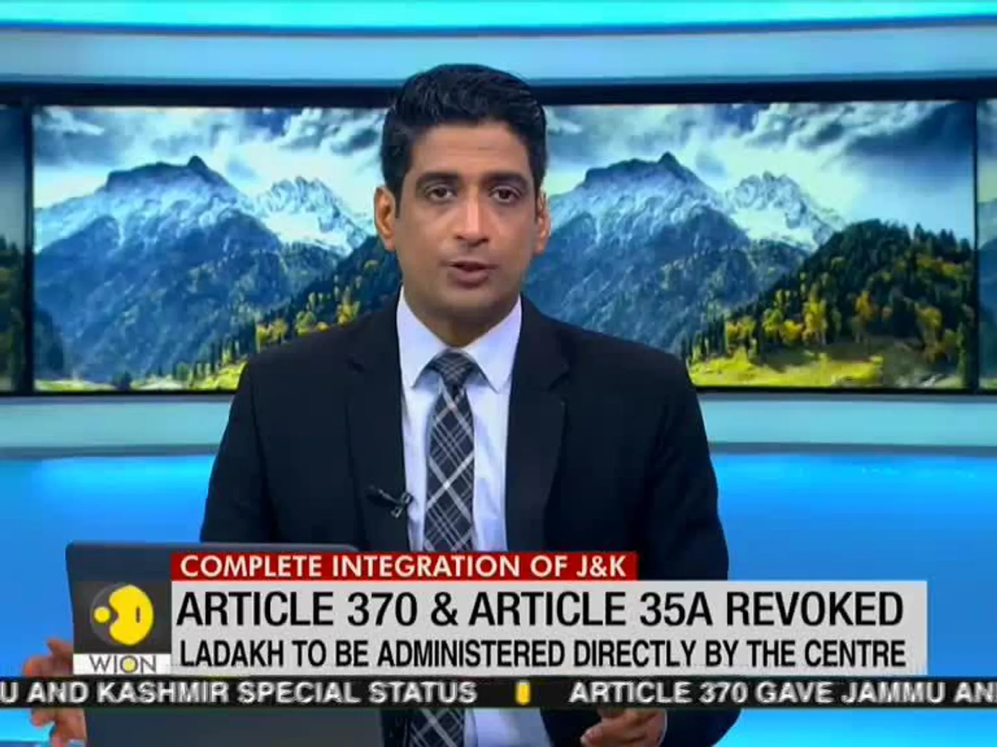 Kashmir Reborn: Massive troop movement in Kashmir