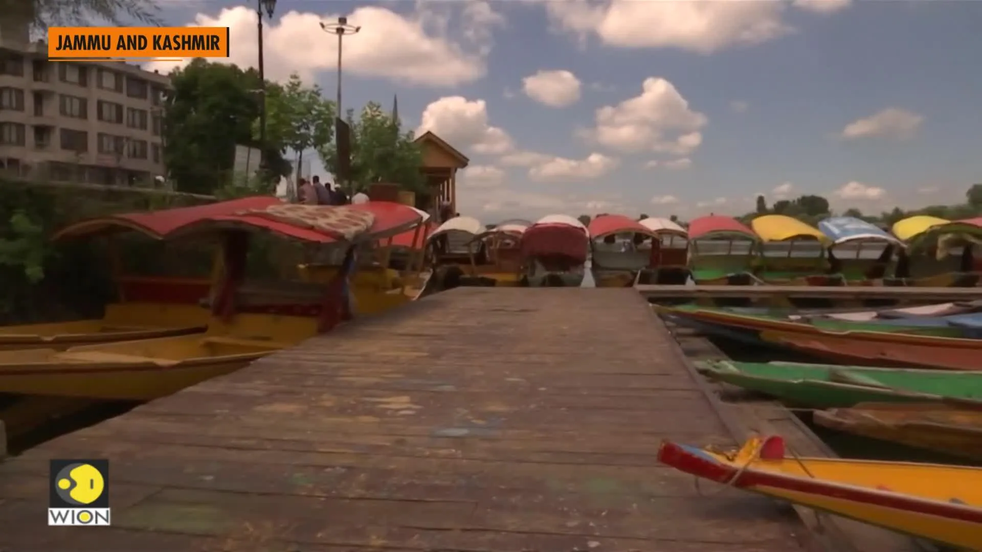 Kashmir tourism industry decries Indian move as business suffers