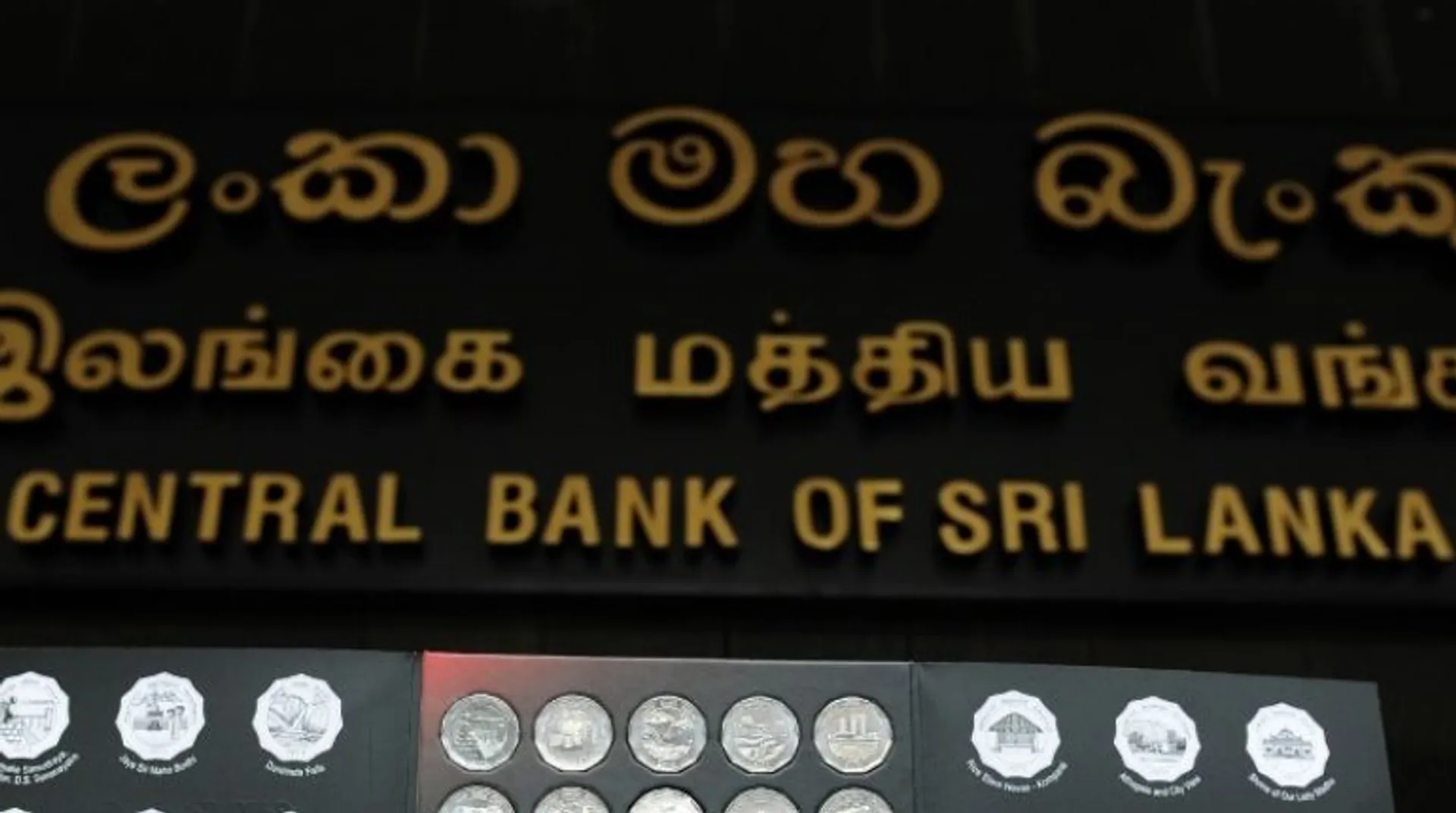 Sri Lanka announces third rate cut since Easter bombings to boost economy