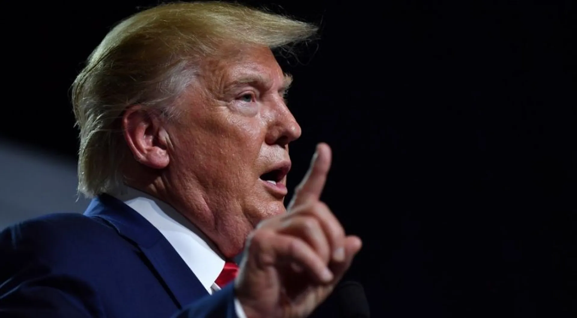 Trump blasts proposed restrictions on selling US jet parts to China