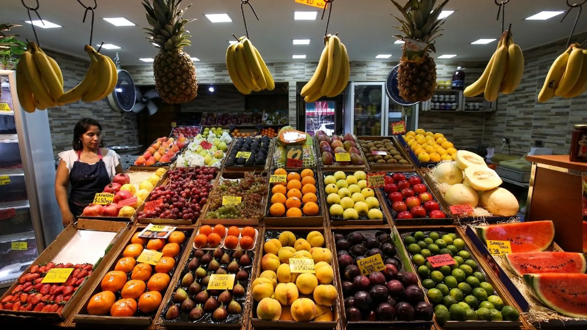 New Zealanders are ordering grocery from Australia, even saving money
