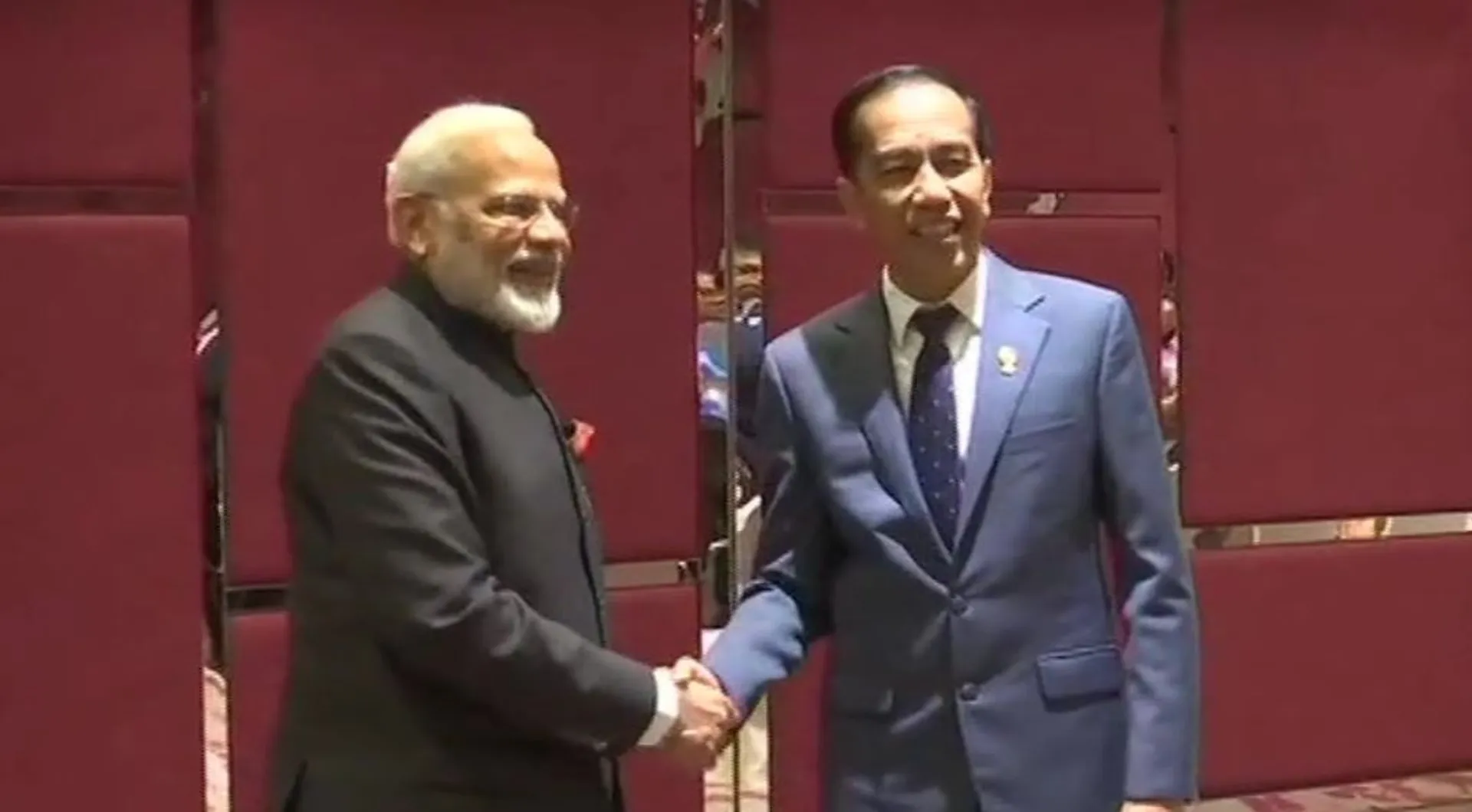 PM Modi meets Indonesian President Joko Widodo; discusses terrorism, extremism