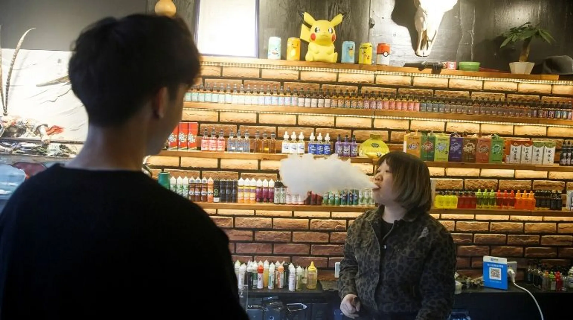 Chinese government bodies call for prohibition on vaping in public