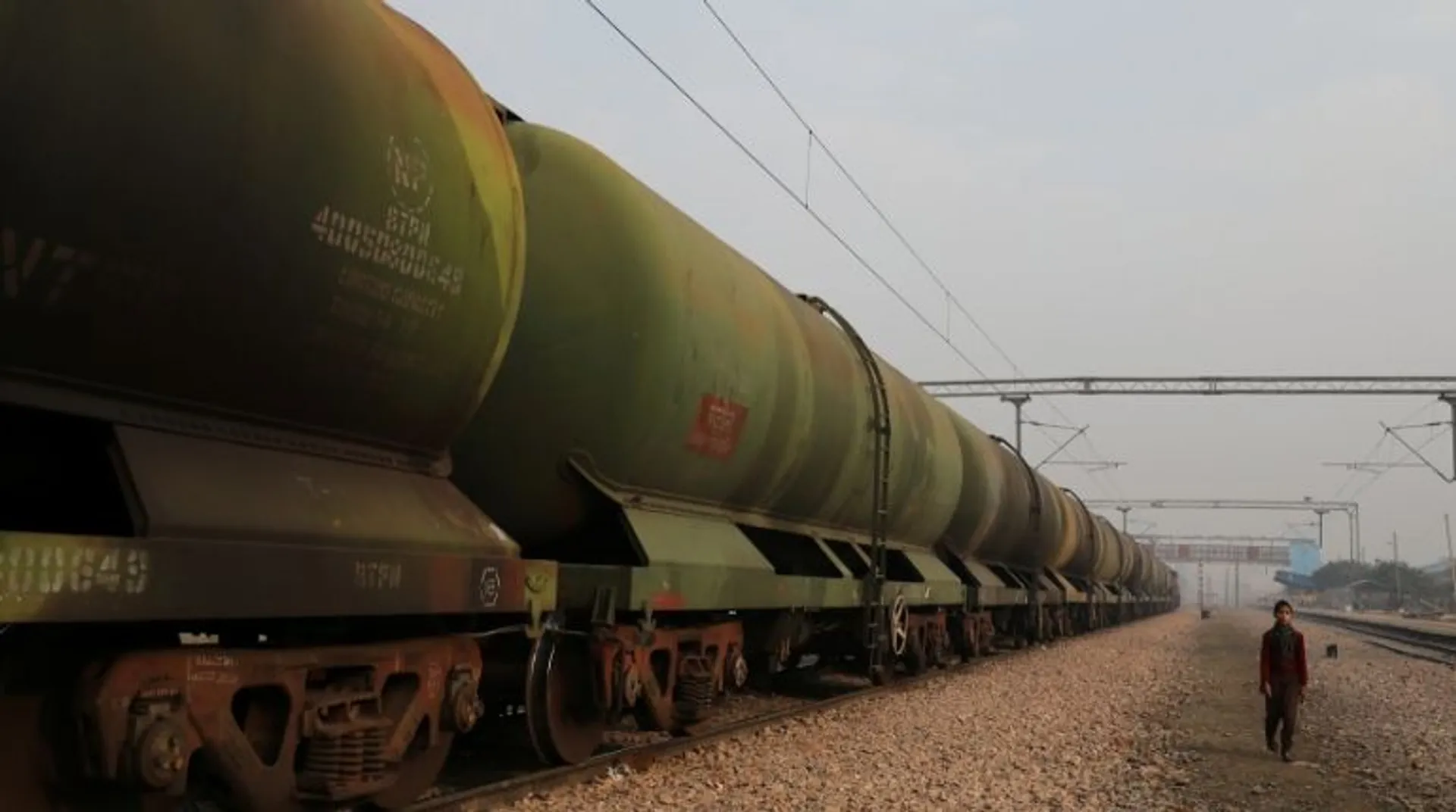 OPEC's share of indian oil imports fell down 43% , lowest since 2011