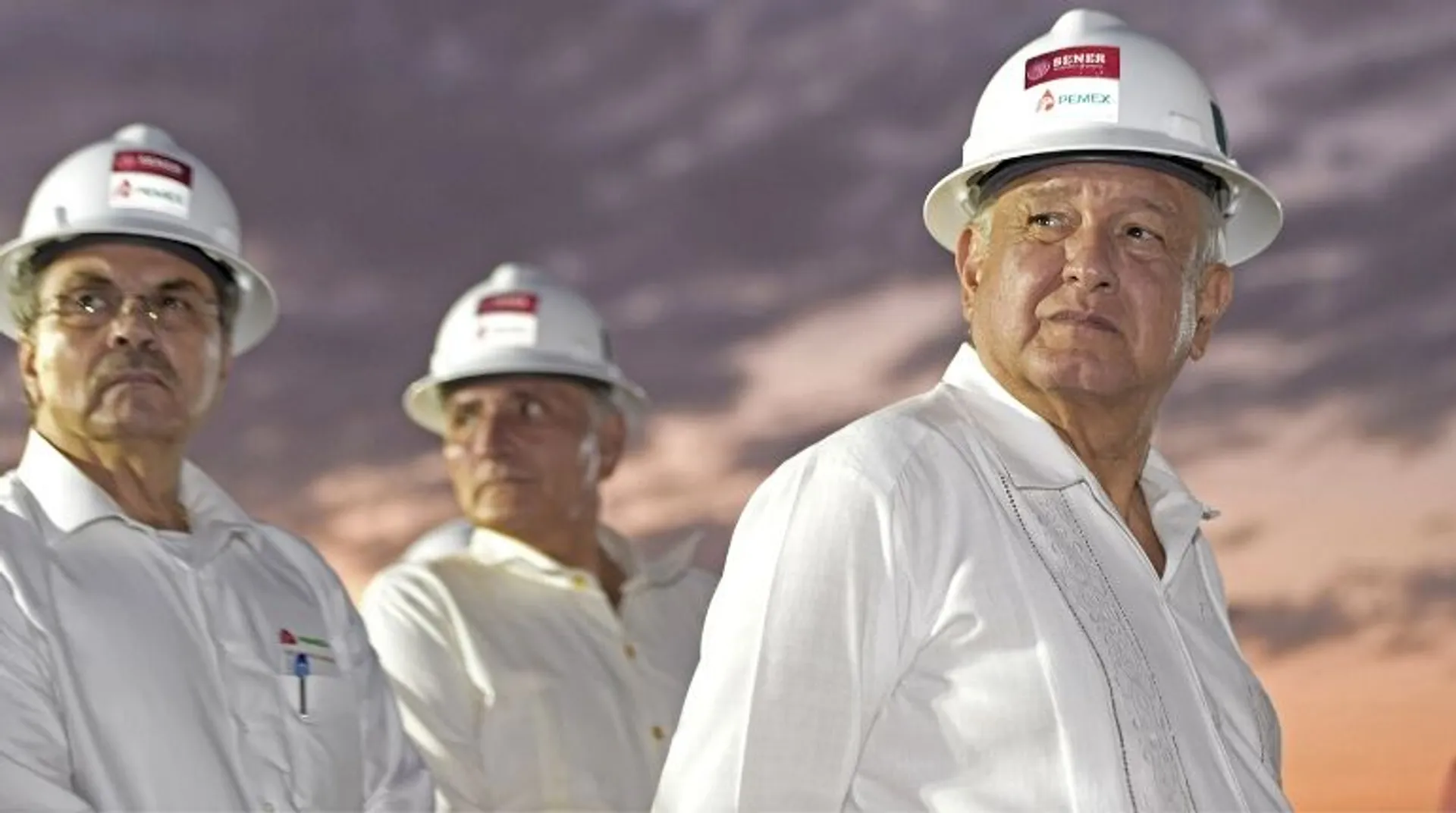 Mexico and Pemex face downgrading risks in 2020 as economic growth halts