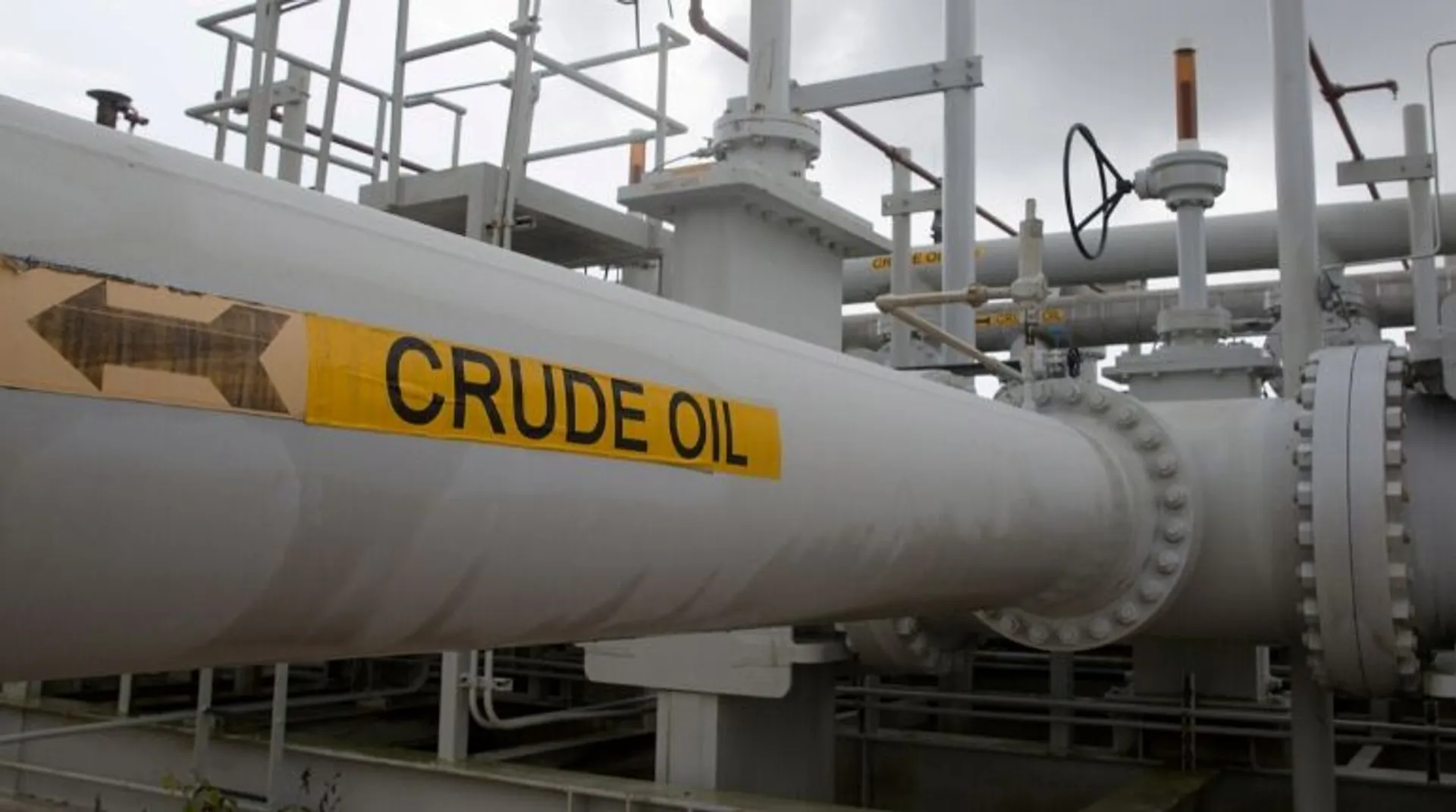 Oil trades in negative zone, how does it impact prices across the globe?