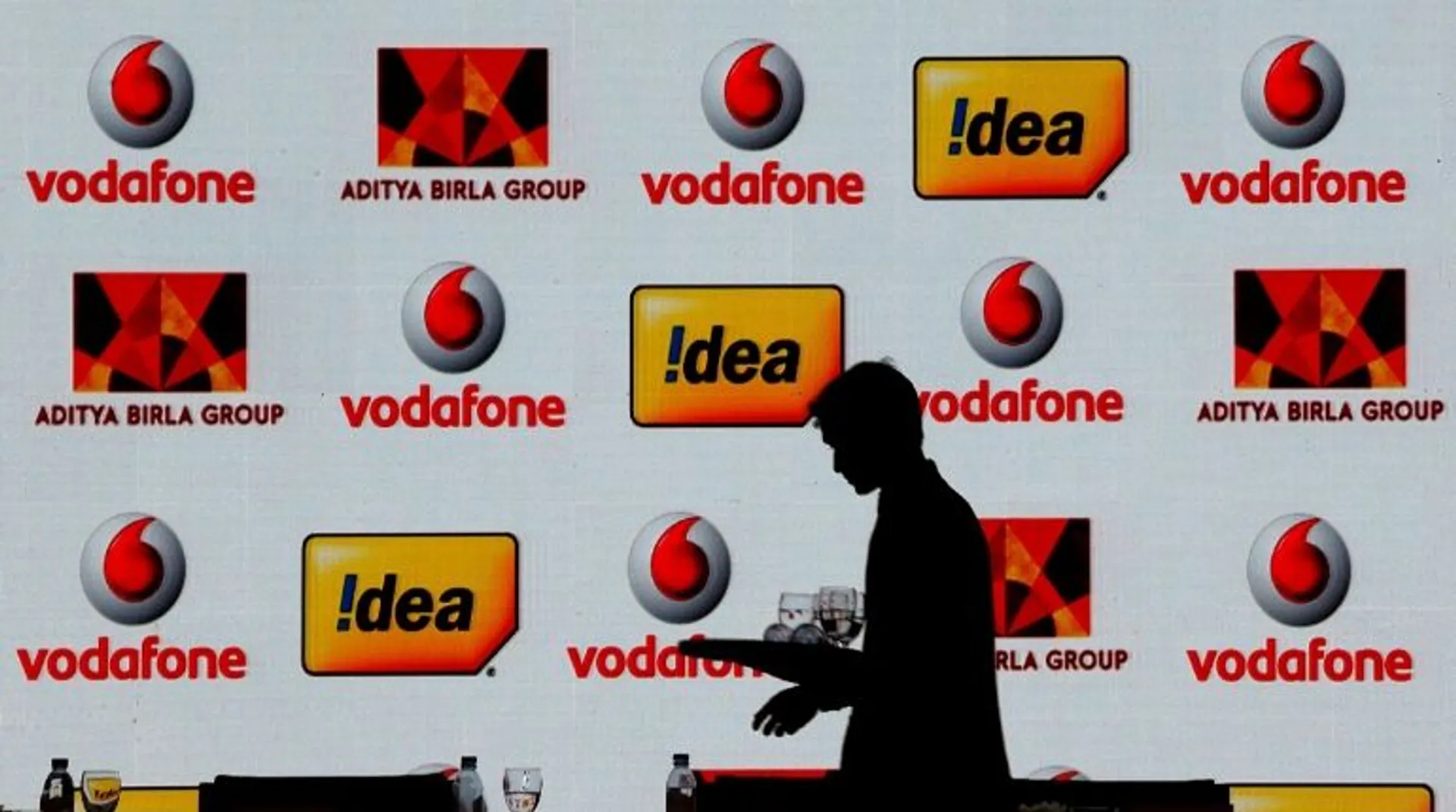 Amazon, Verizon may invest over $4 billion in Vodafone Idea: Report