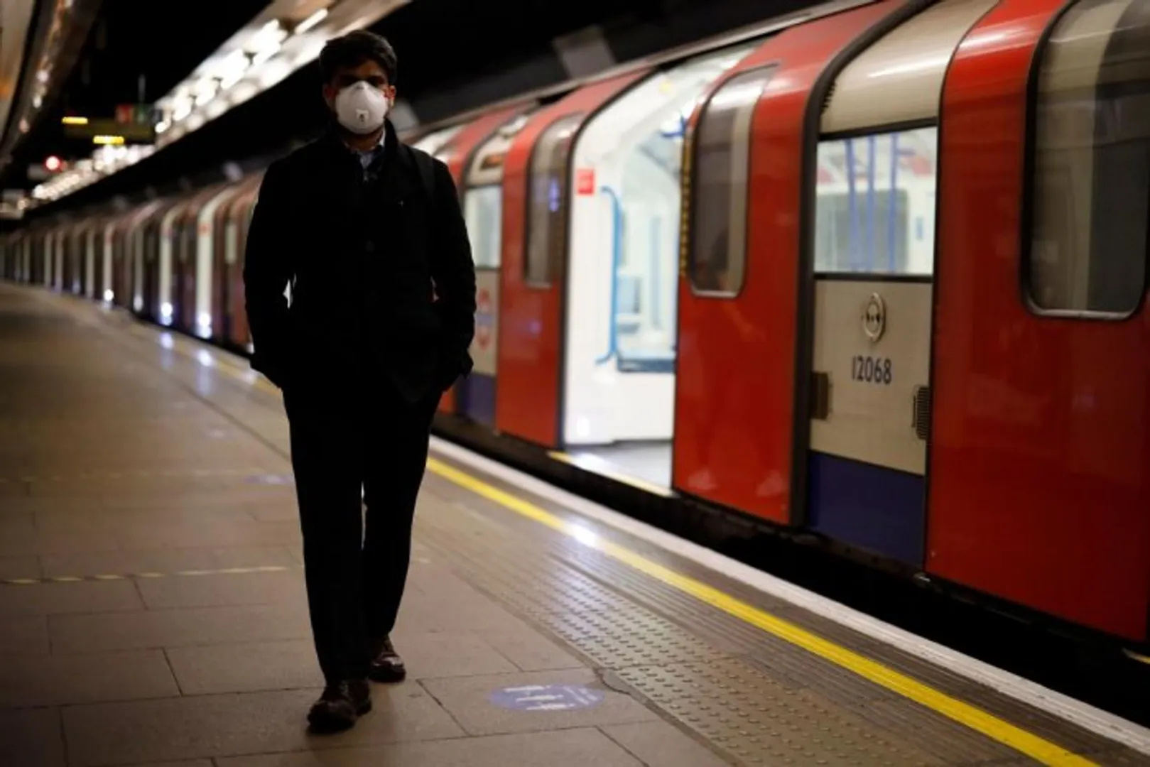 UK government issues 'do not travel' advisory after new strain of coronavirus