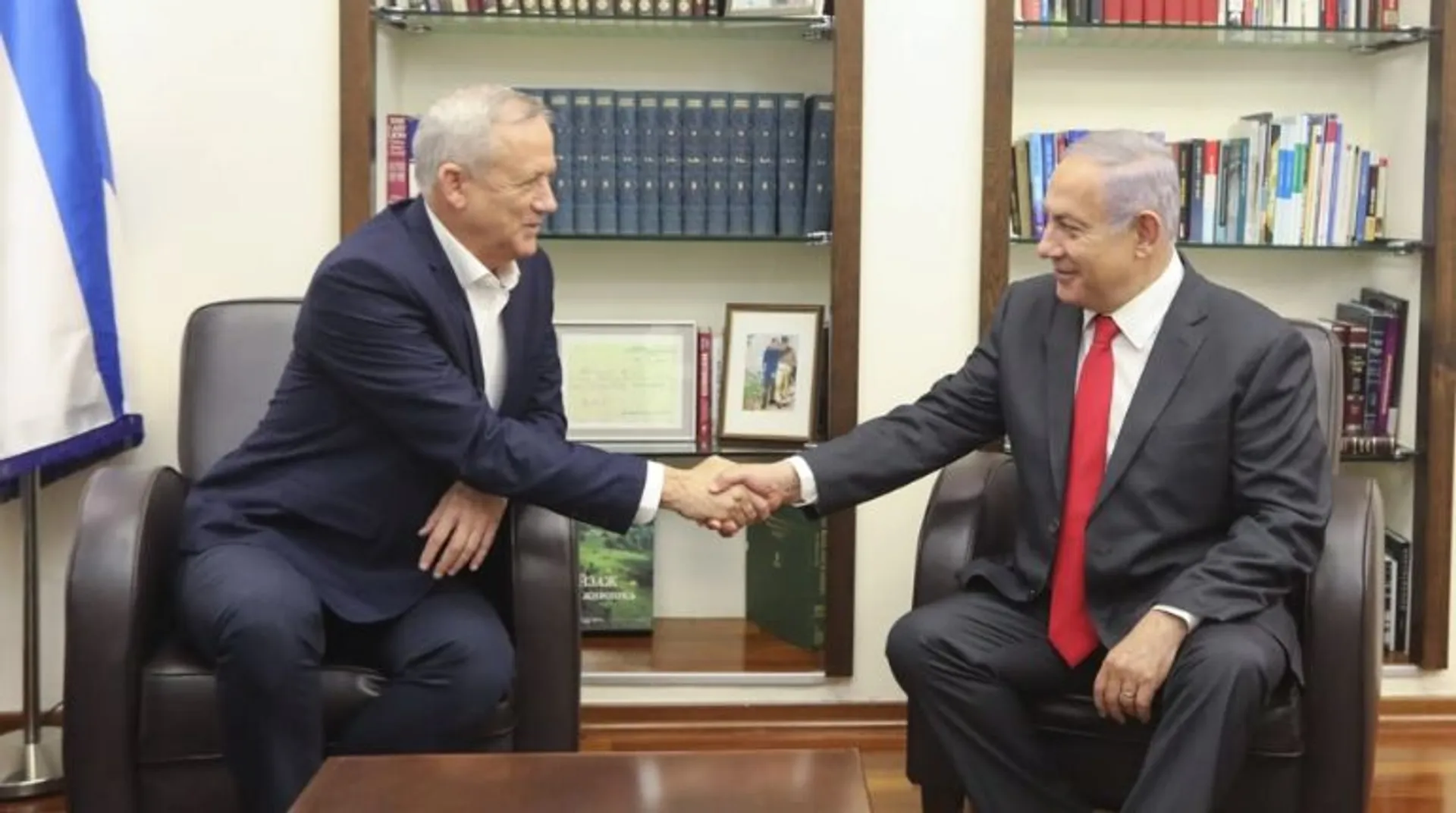 Israel's Supreme Court approves coalition between Netanyahu and Gantz