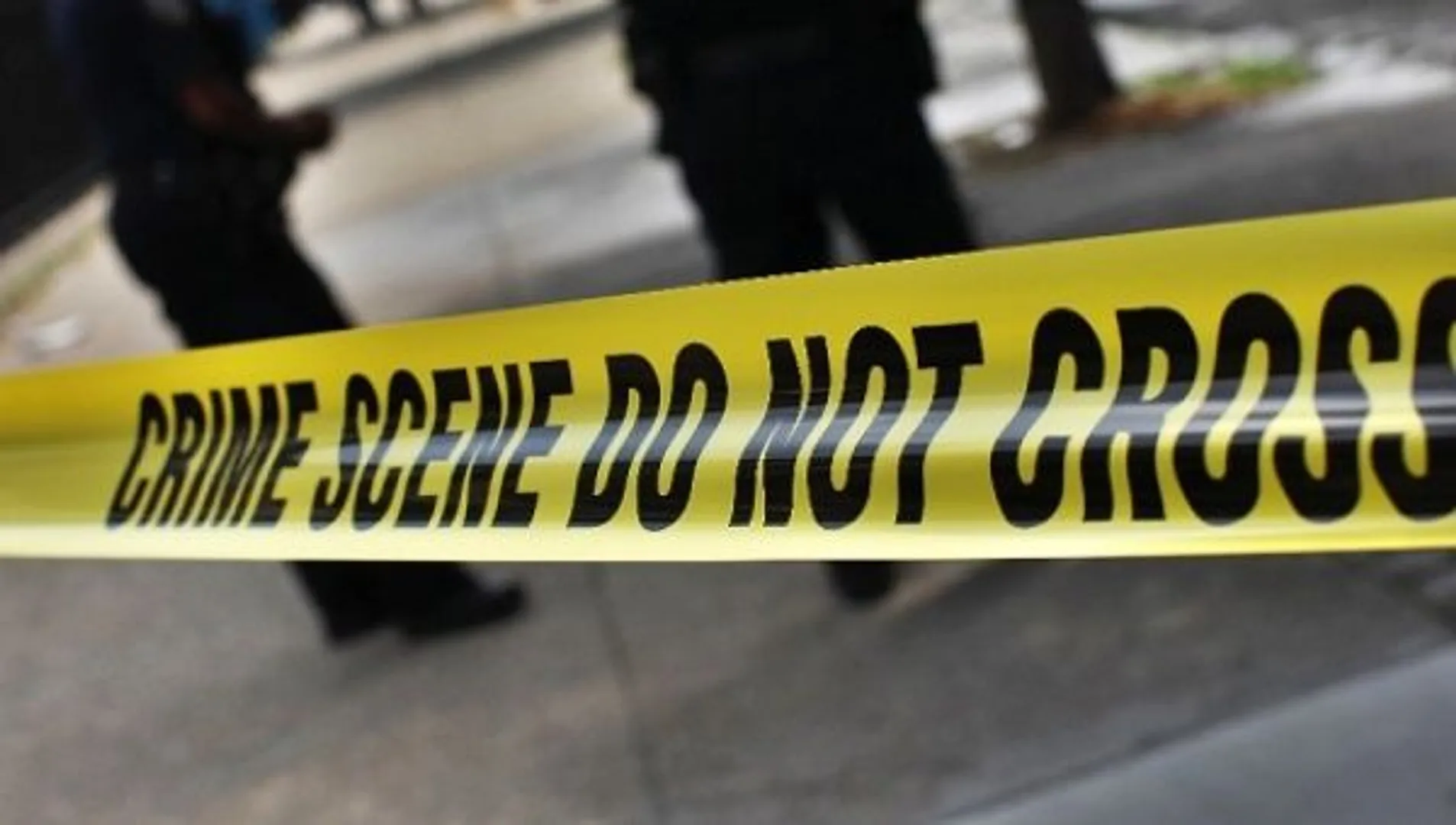 US: 1 officer killed, 3 wounded in standoff with Texas gunman