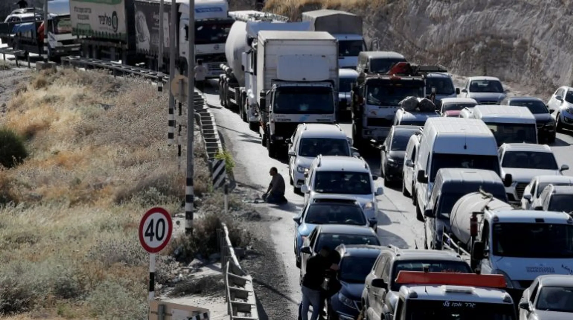 Israeli troops kill Palestinian who tried car-ramming in West Bank: Police