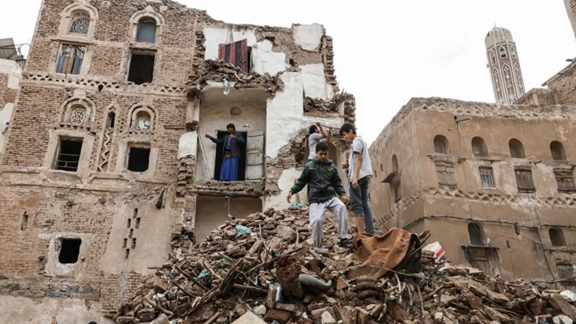 Saudi-led coalition starts military operation against Yemen's Houthis