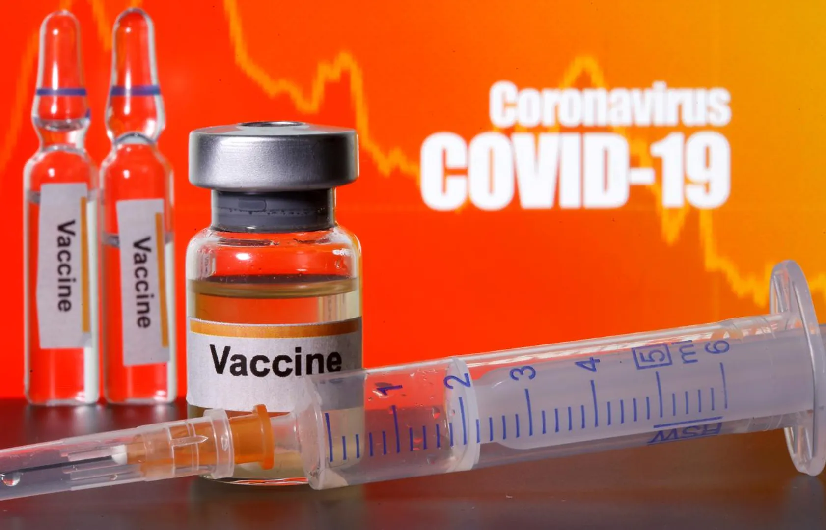 Johnson & Johnson expects vaccine results soon but lags in production