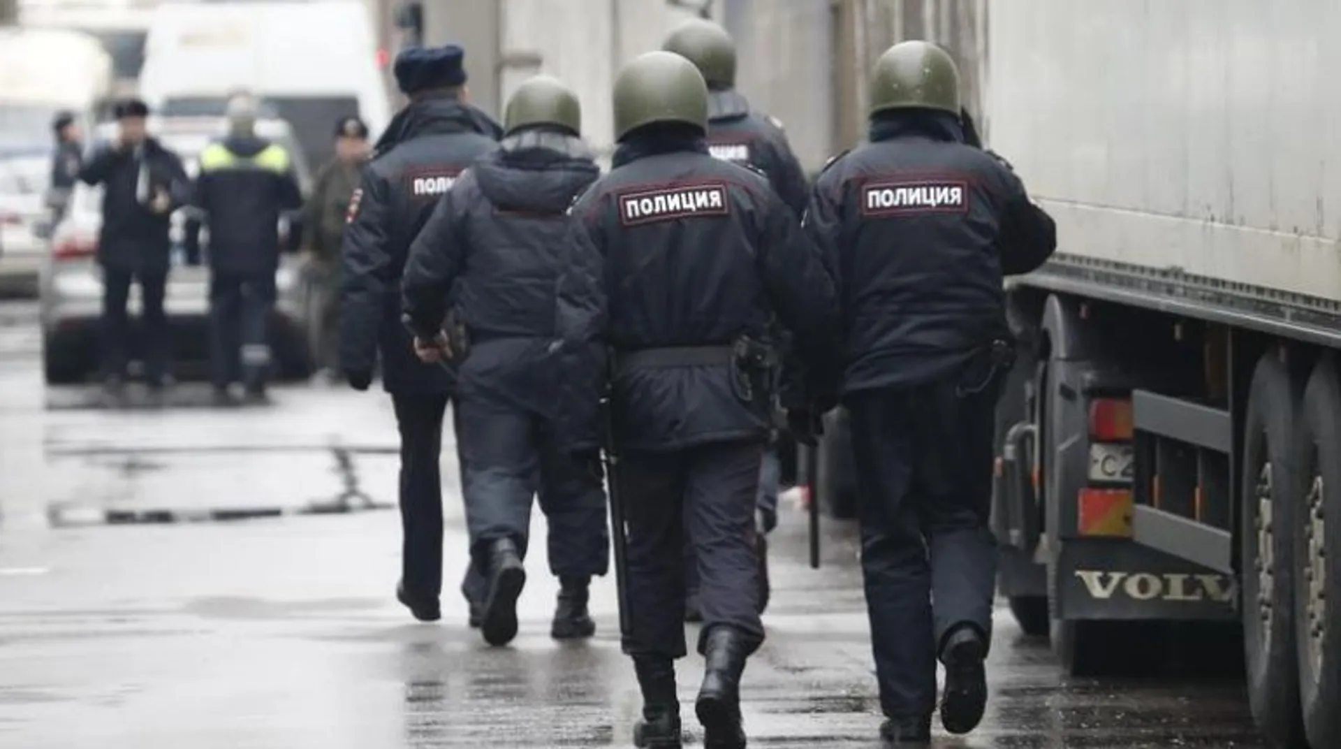 Islamic State claims responsibility for Russia's knife attack