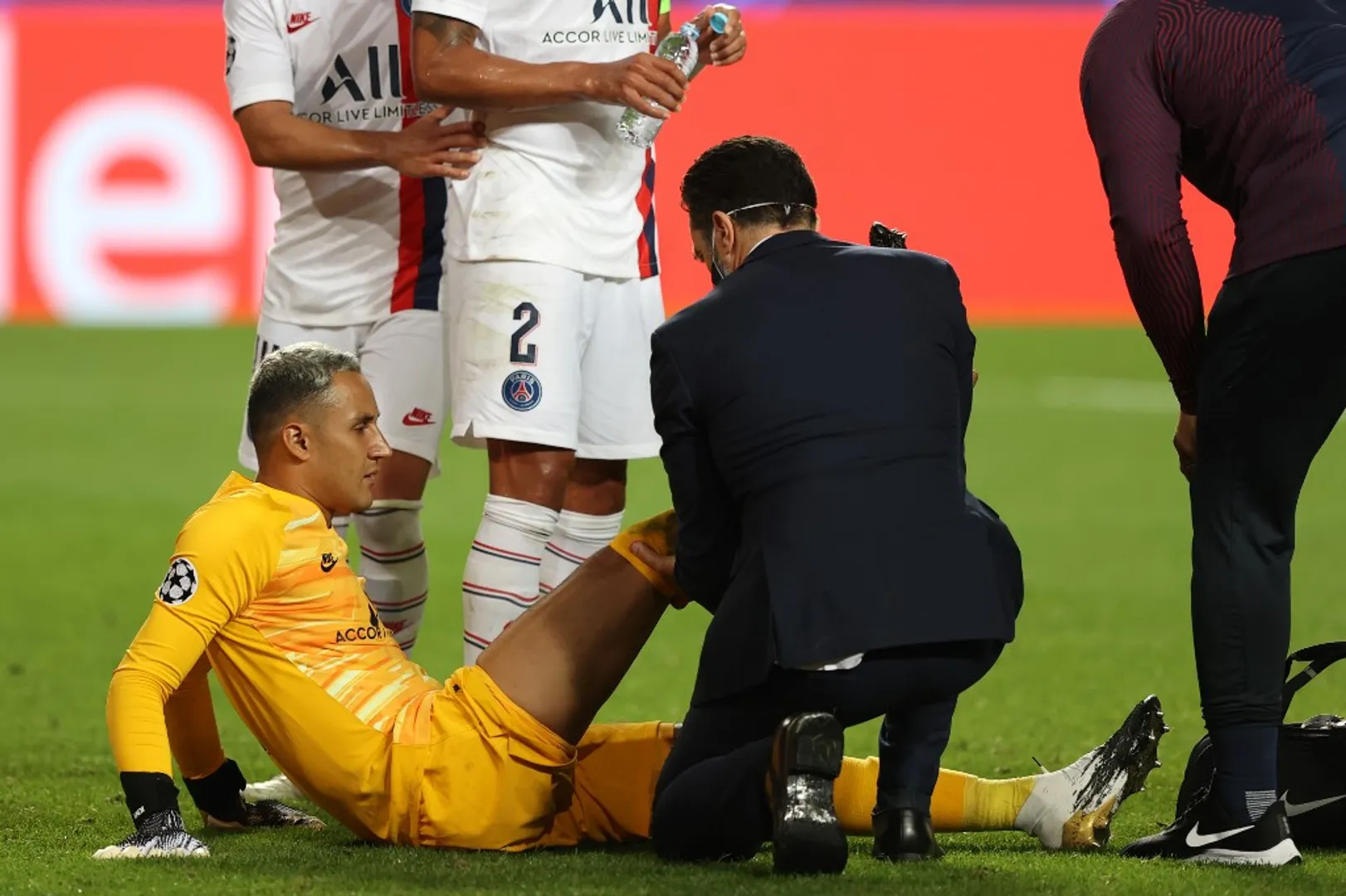 PSG's Navas out of Leipzig Champions League semi-final