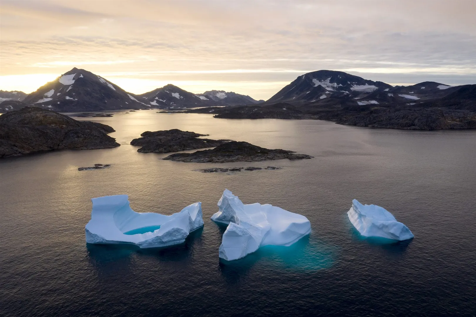 Earth has lost 28 Trillion tonnes of ice since 1994 due to global warming