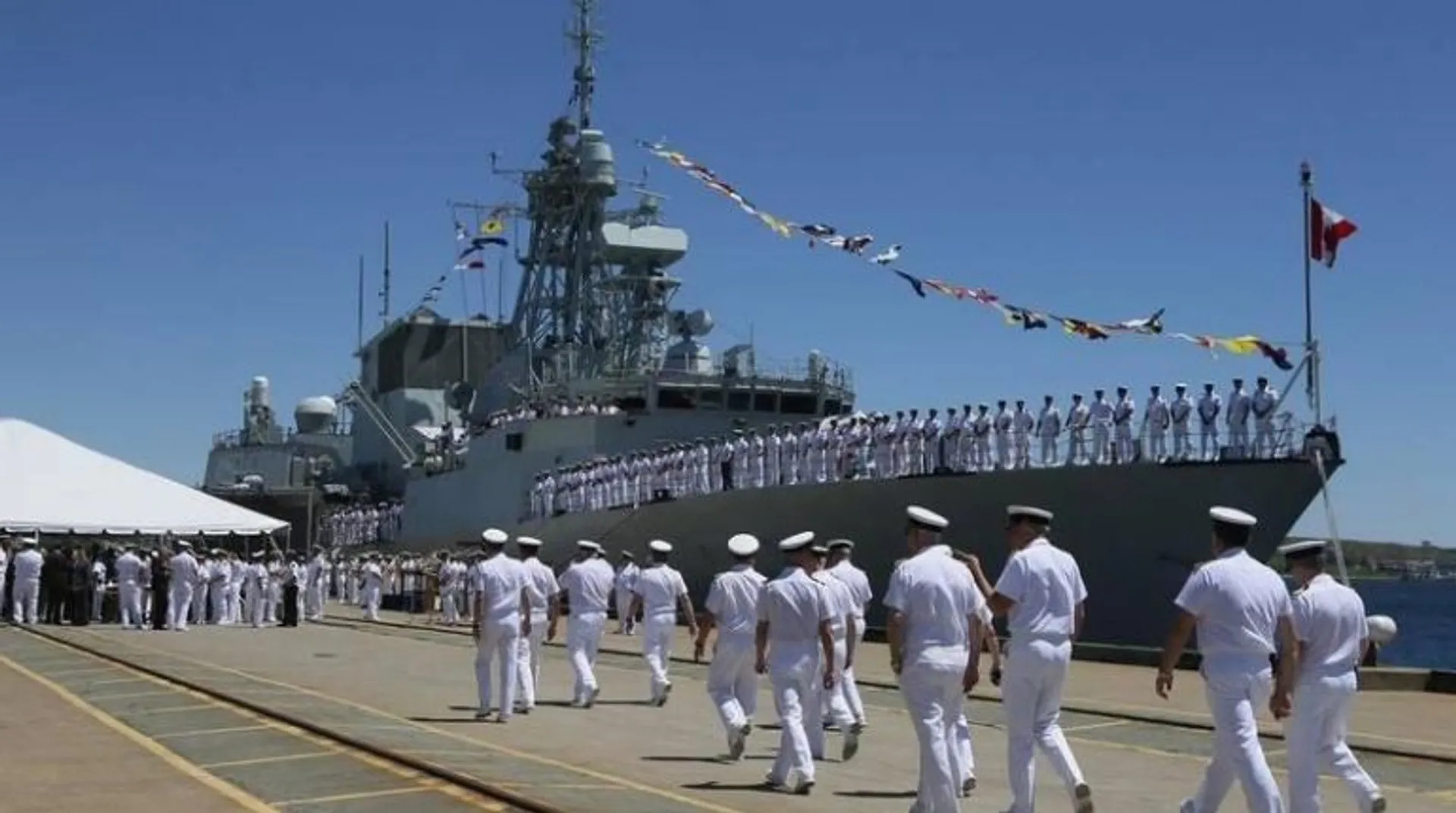 Royal Canadian Navy drops âseamanâ title for gender-neutral term âsailorâ