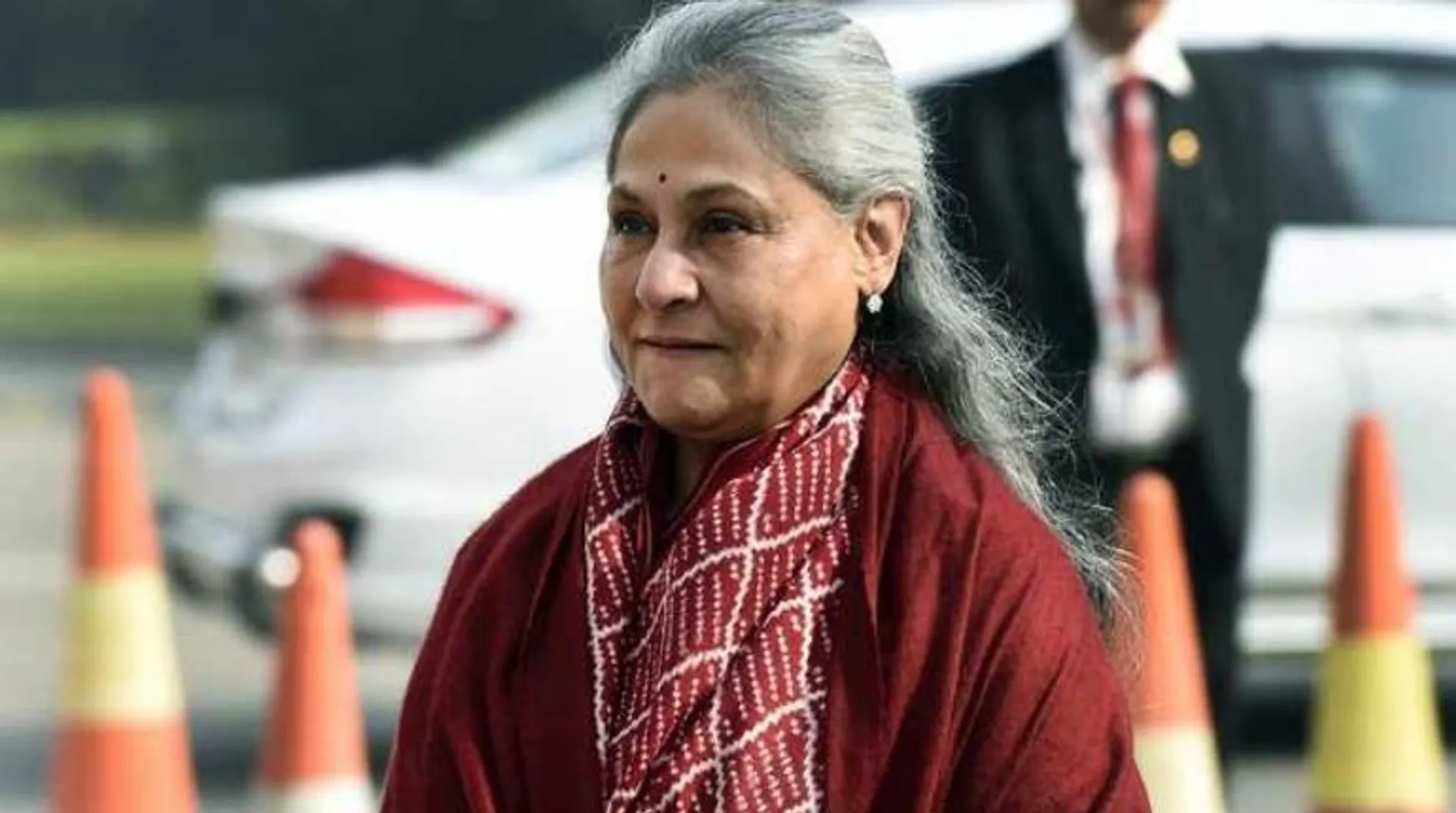Jaya Bachchan tests Covid positive, Karan Johar's shooting postponed again