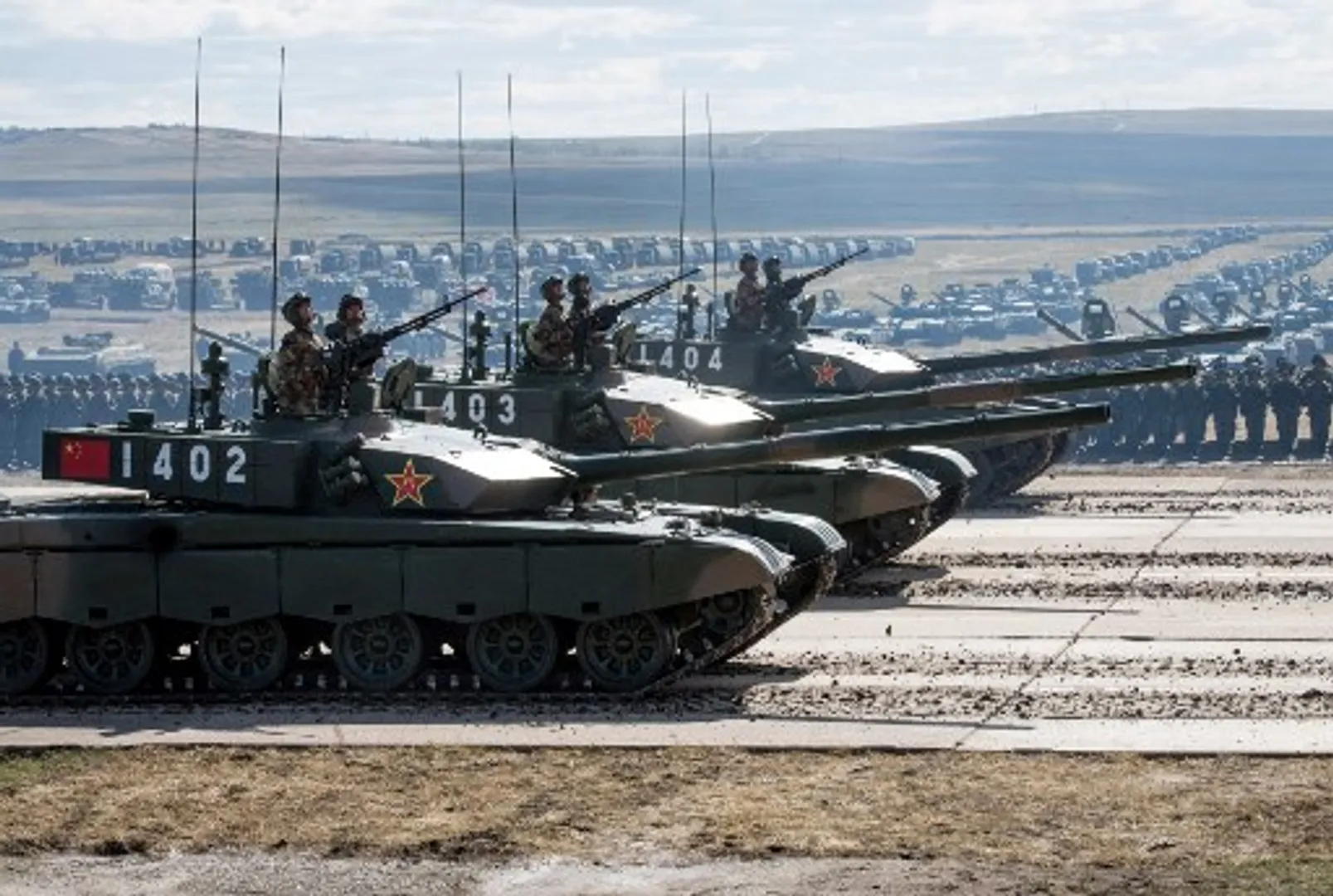 China's military budget to rise 6.8% this year, GDP target at above 6%