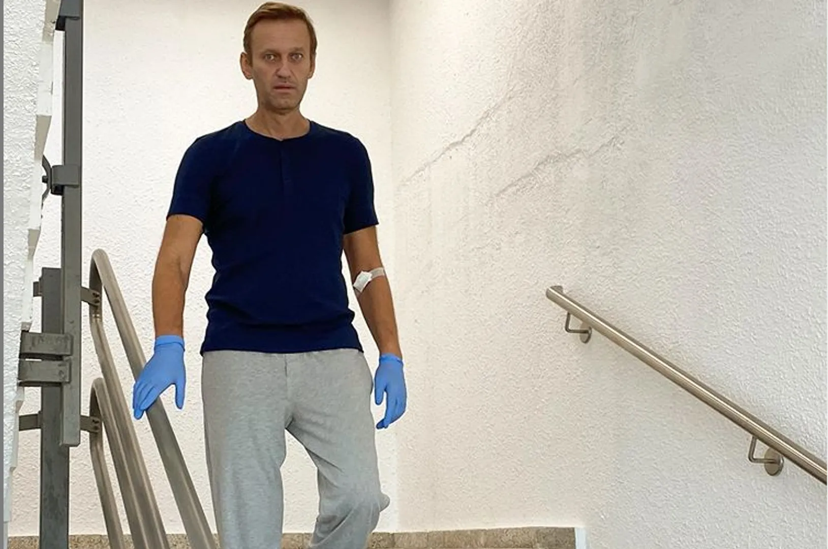 Head doctor at hospital that treated Navalny promoted