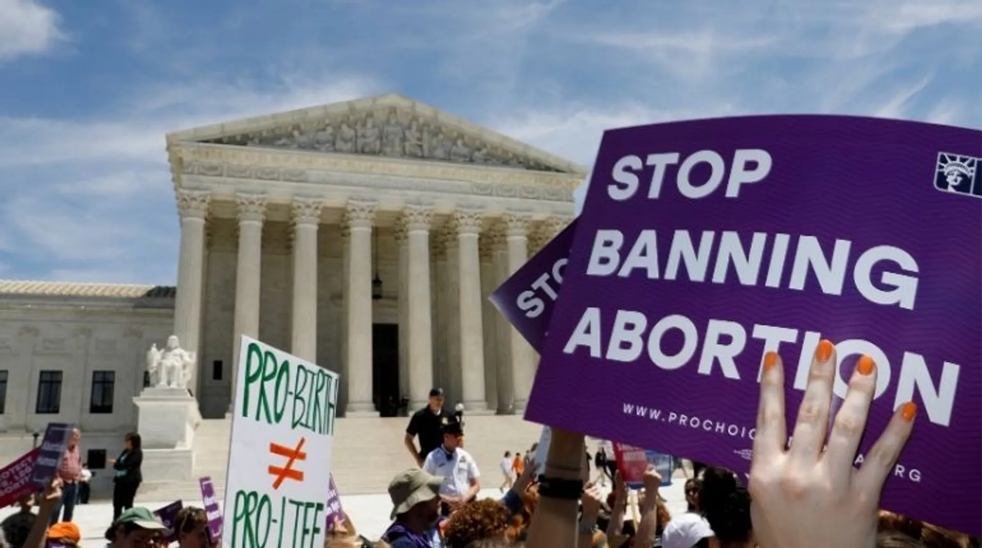 Florida lawmakers vote to ban abortions after 15 weeks