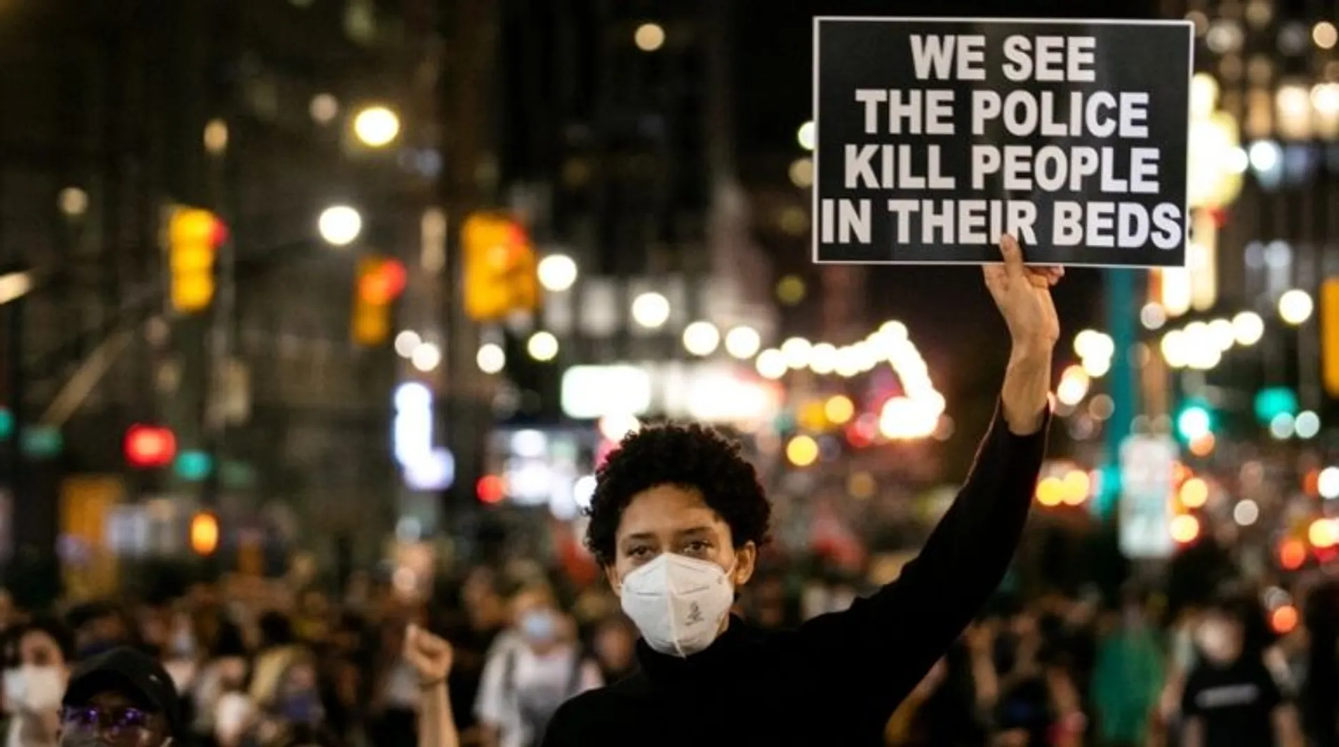 Top 10 world news today: Brazil rejects Chinese vaccine, Thailand protests and more