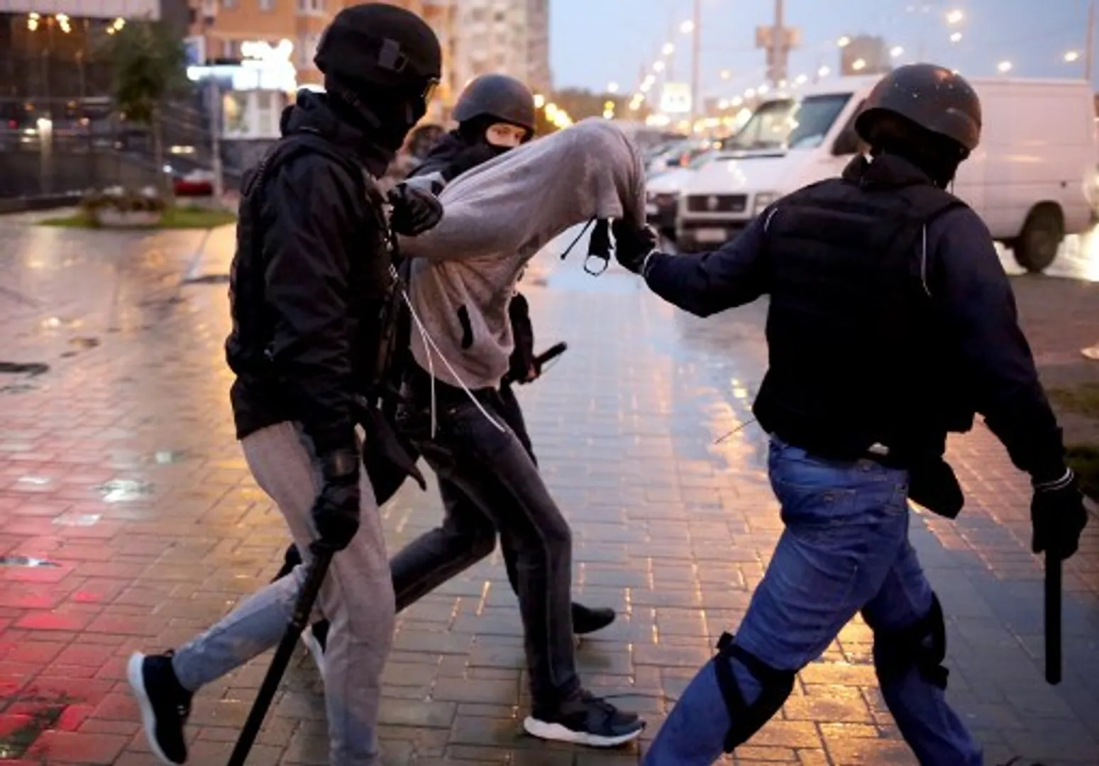 Thousands in Belarus protest Lukashenko's rule
