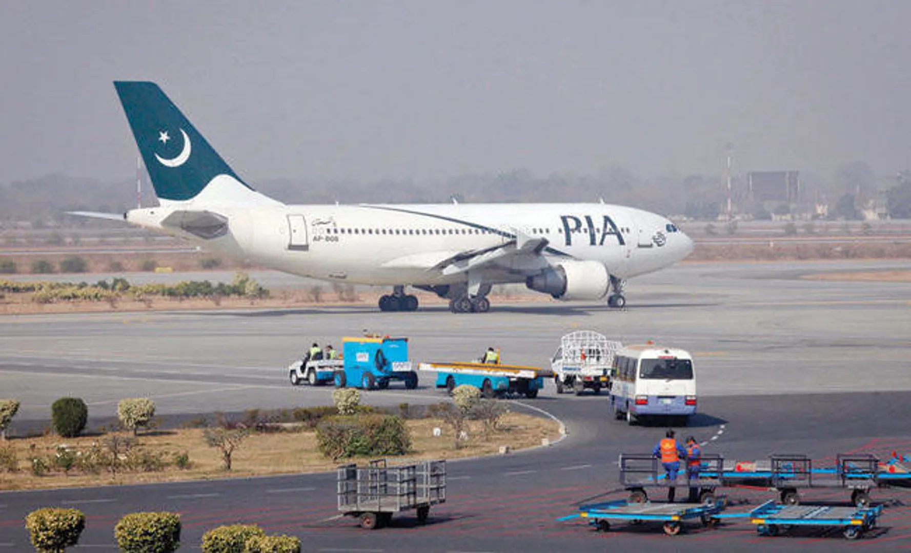 Pak extends travel restrictions as coronavirus cases continue to rise