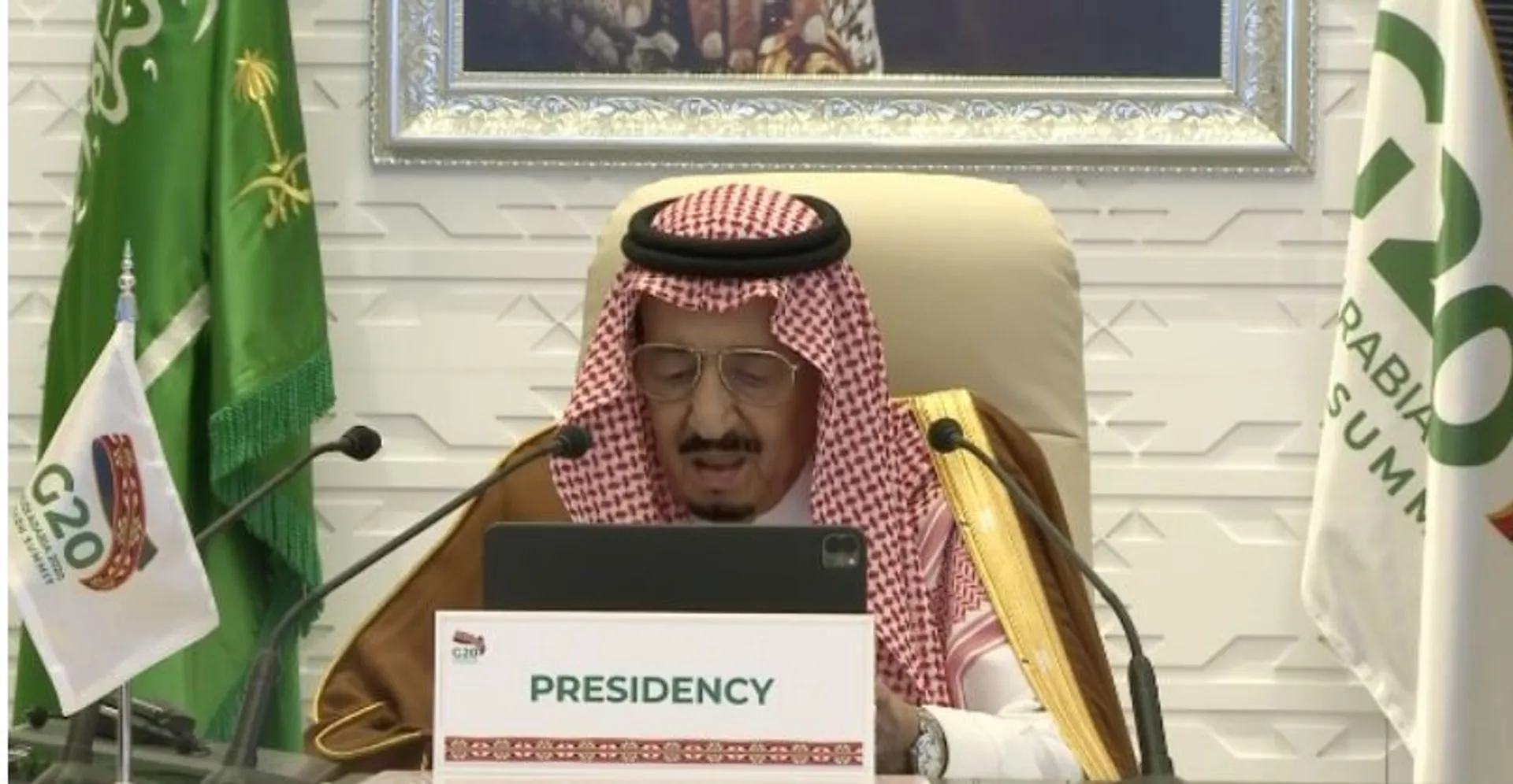 Saudi King opens G20 summit, pandemic dominates meet