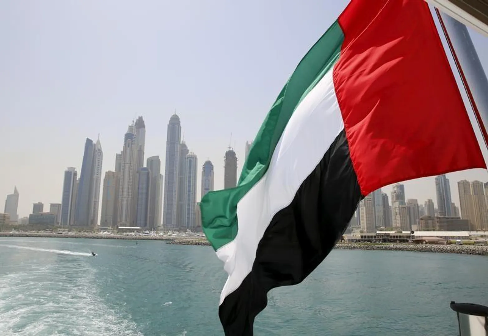 Oil-rich UAE to burn waste to make power