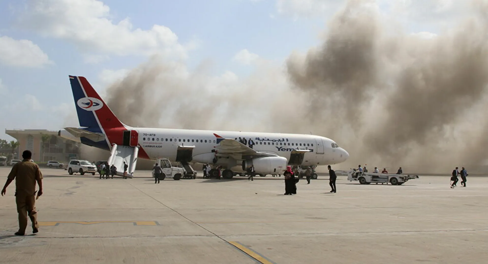 WION Dispatch: Explosions rock Aden's airport in Yemen, killed at least 10
