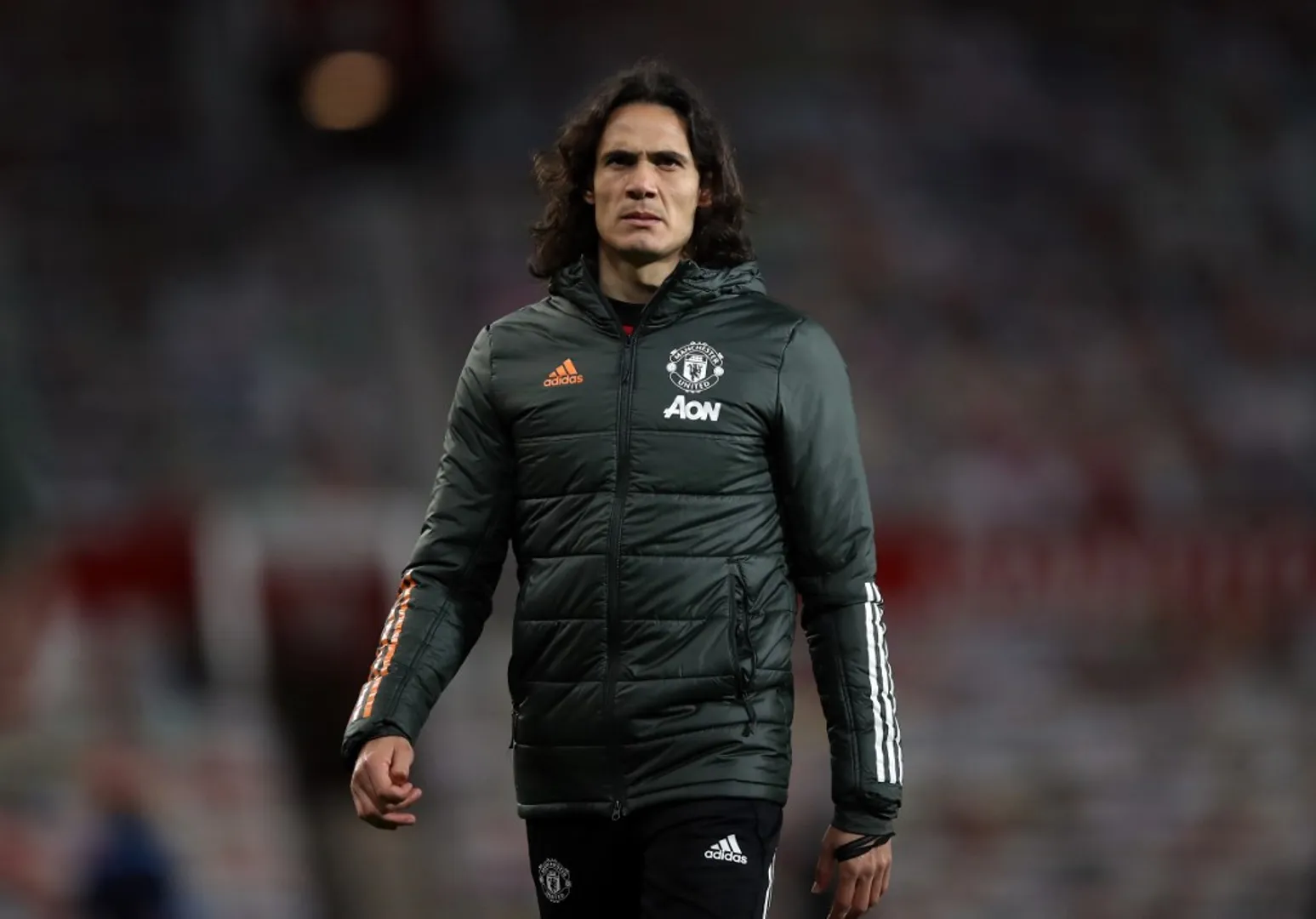 'Shows the respect': Manchester United boss praises Edinson Cavani for giving iconic No 7 shirt to Cristiano Ronaldo
