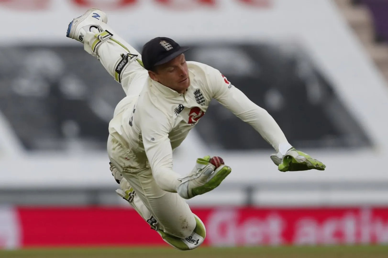 England's Jos Buttler ready for wicket keeping 'challenge' on India's pitches