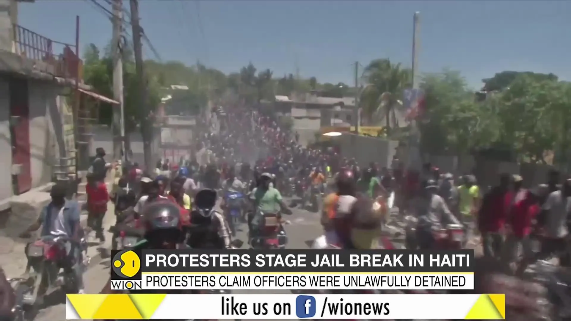 Protesters stage jail break in Haitian capita