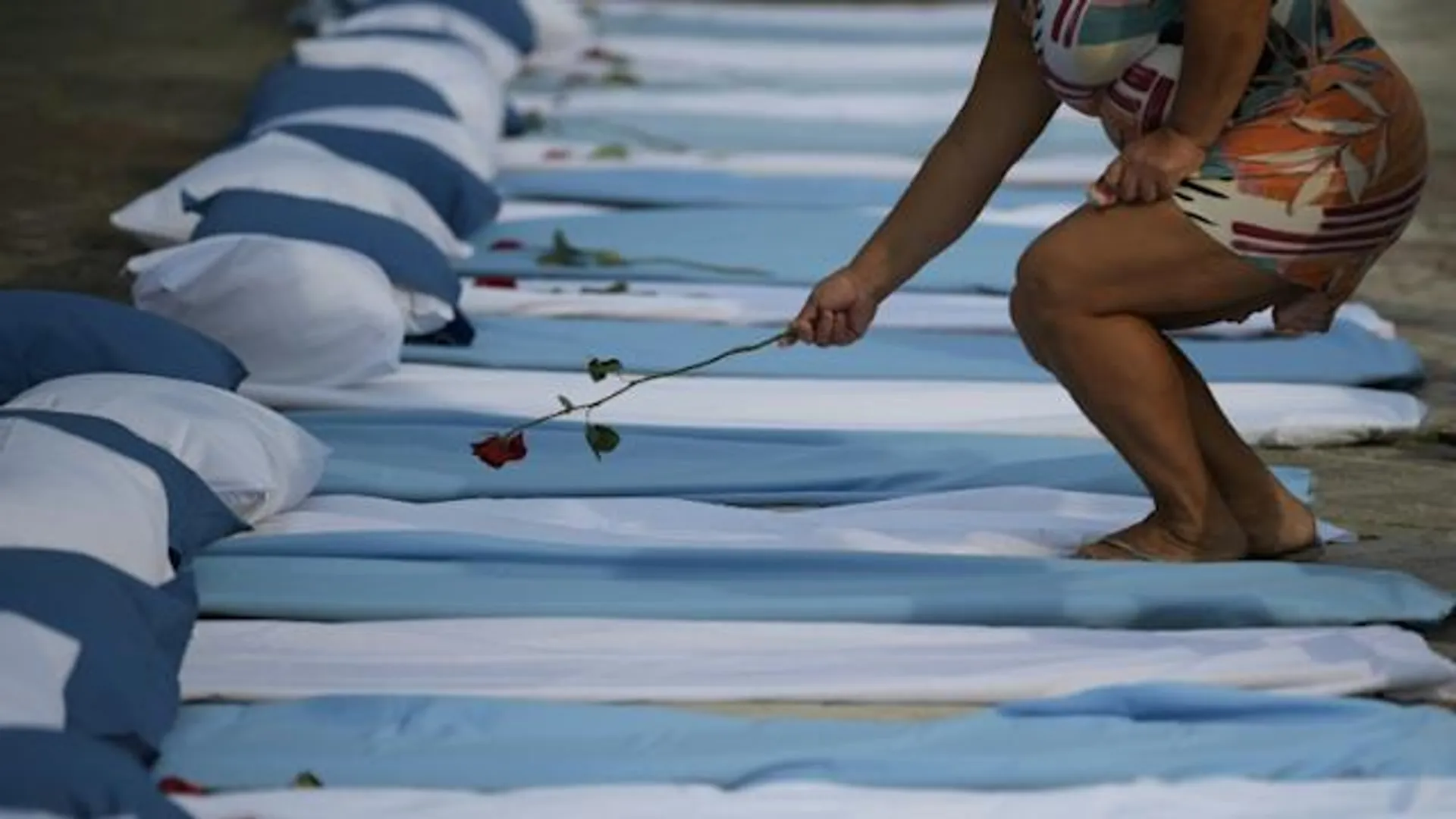 Top 10 world news: US seeks asylum for SIV applicants, experts warn more deaths and more