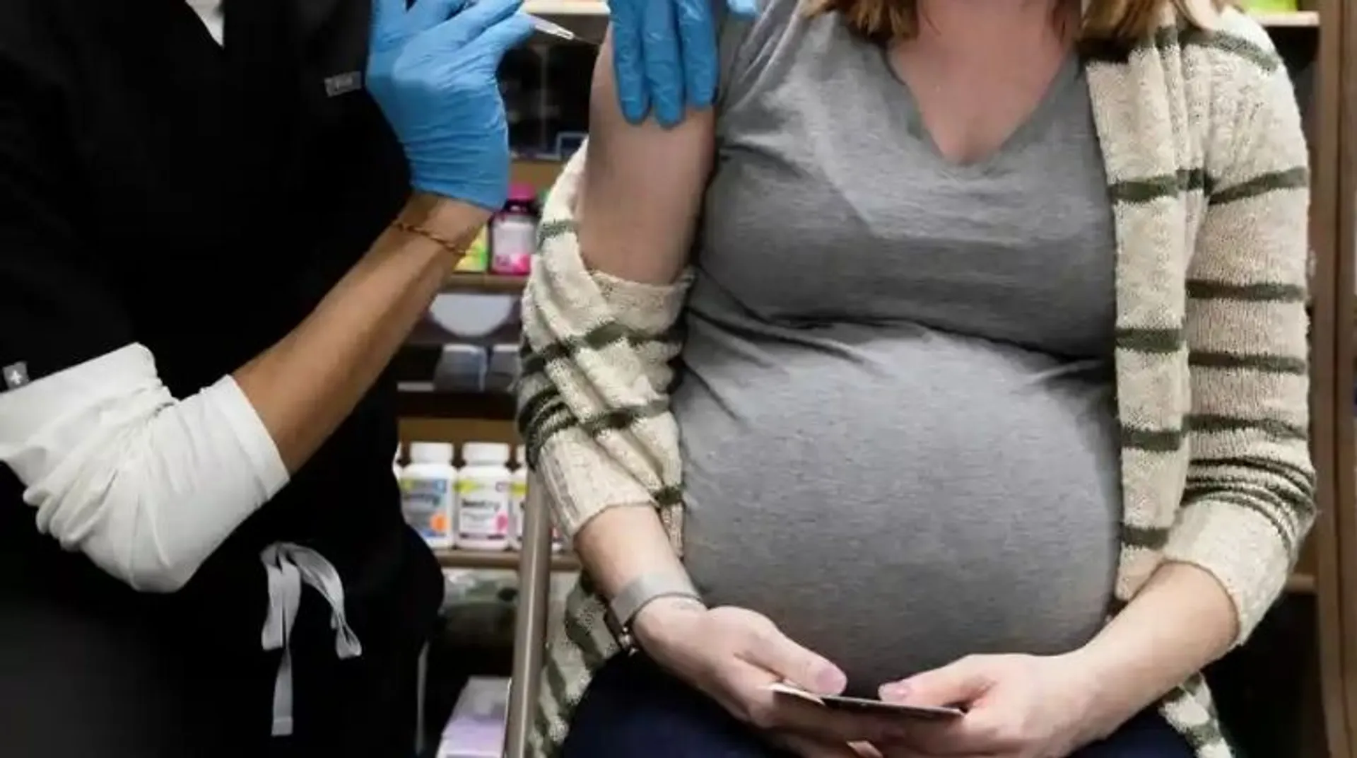 Pregnant people being turned away in Covid vaccine clinics is alarming, experts warn