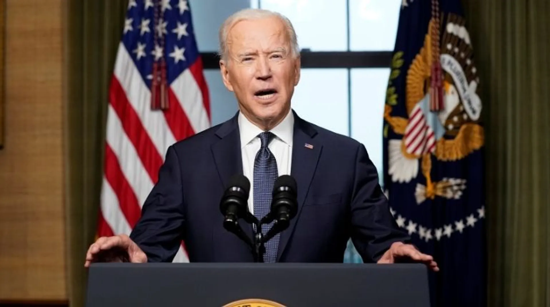 Biden urges Taliban to honour commitments as under 200 Americans still left in Afghanistan Â 