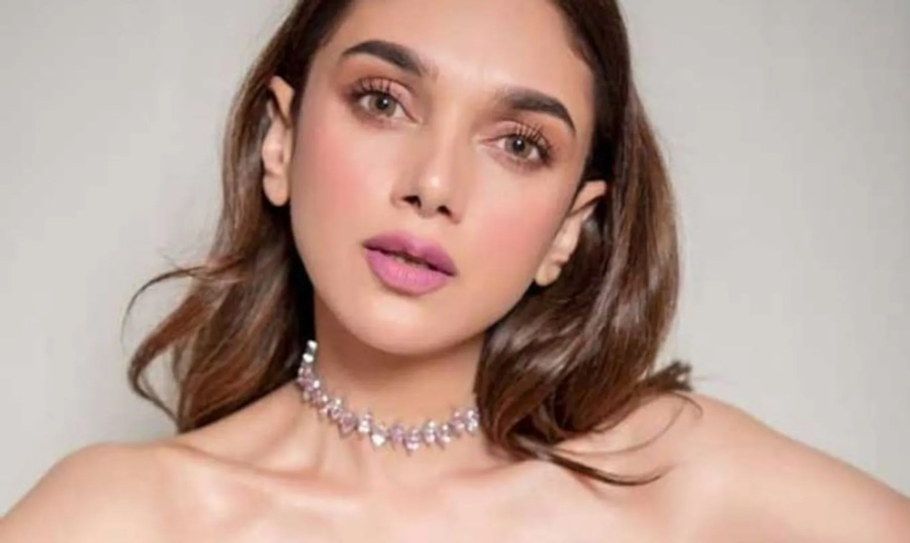 Aditi Rao Hydari to play the leading lady in Telugu film 'Maha Samudram'