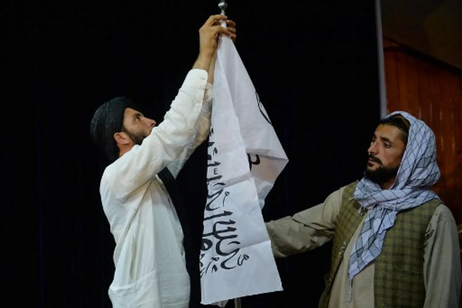 Taliban to revise media laws, change could worsen conditions for press