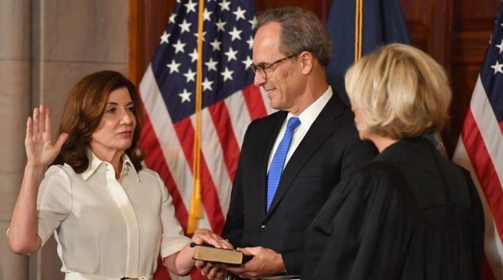 Kathy Hochul becomes first female governor of New York state